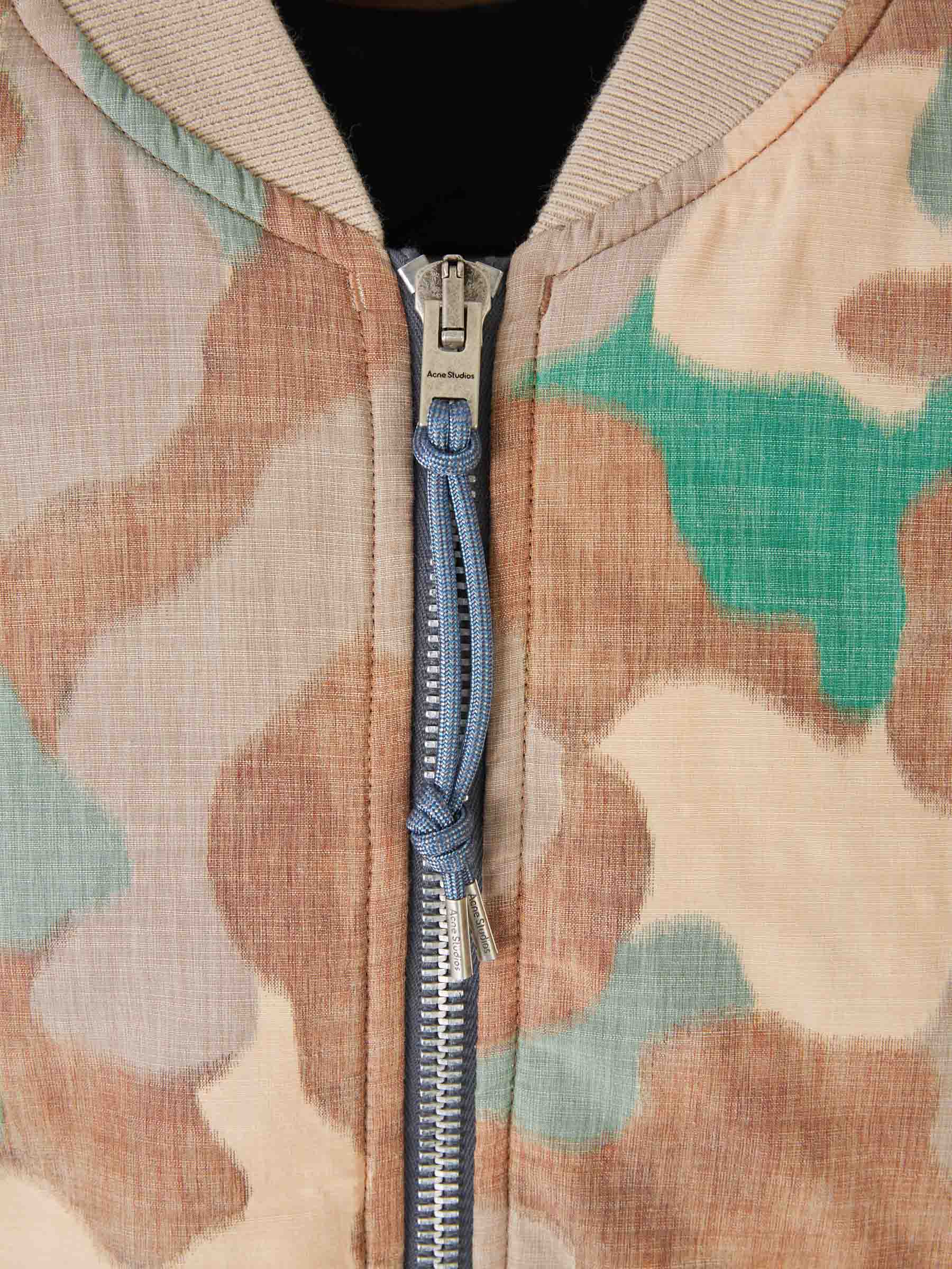 Camouflage Bomber Jacket Acne studios оригінал – Купити в Україні – збільшений вид