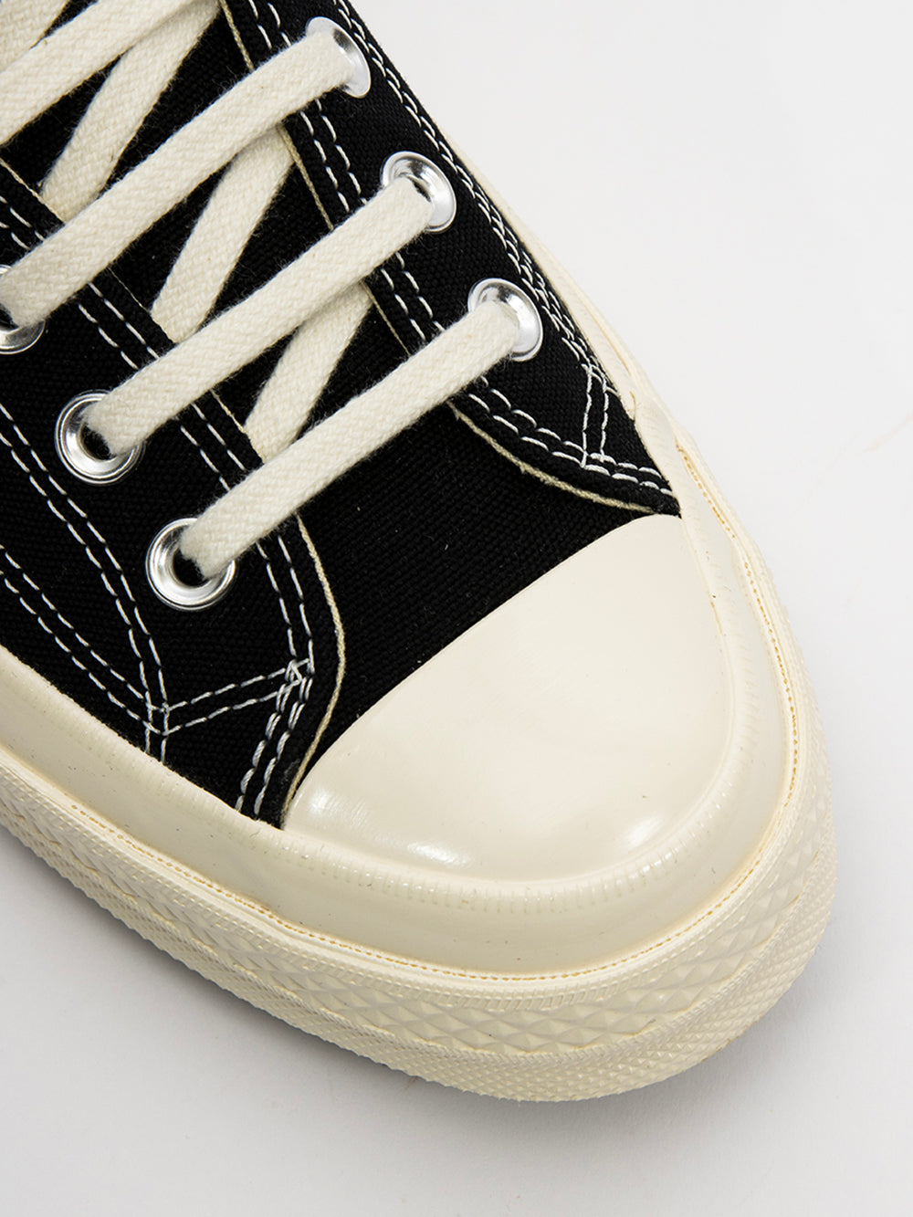 Оригінальна Cdg Play Chuck 70 Low Sneakers Comme des garcons – збільшений вид