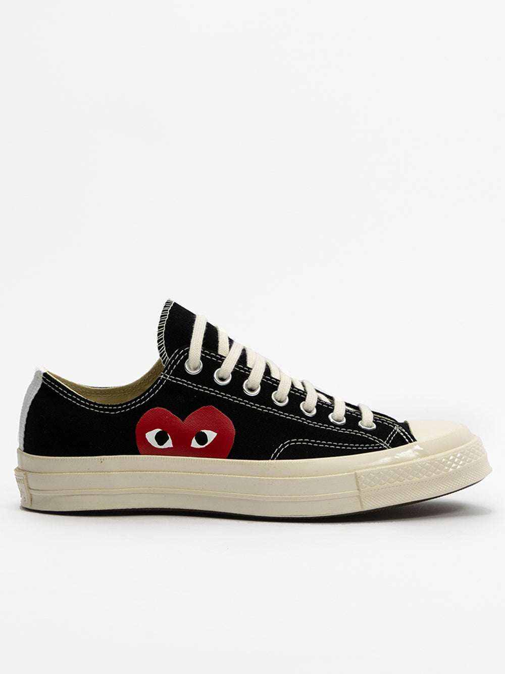 Оригінальна Cdg Play Chuck 70 Low Sneakers Comme des garcons – боковий вид