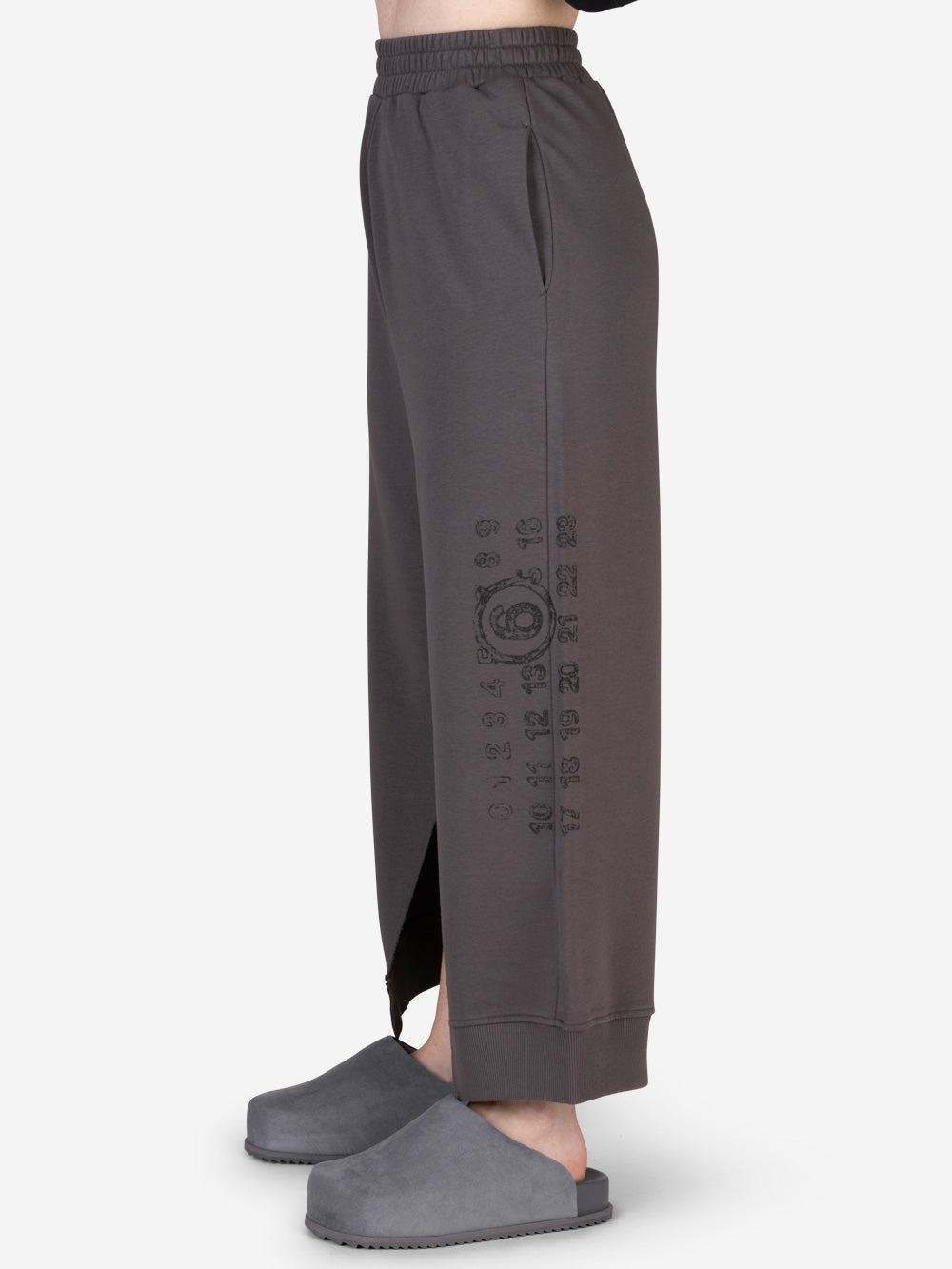 Оригінальна Gray Trousers With Cut Out Hem Maison margiela – збільшений вид