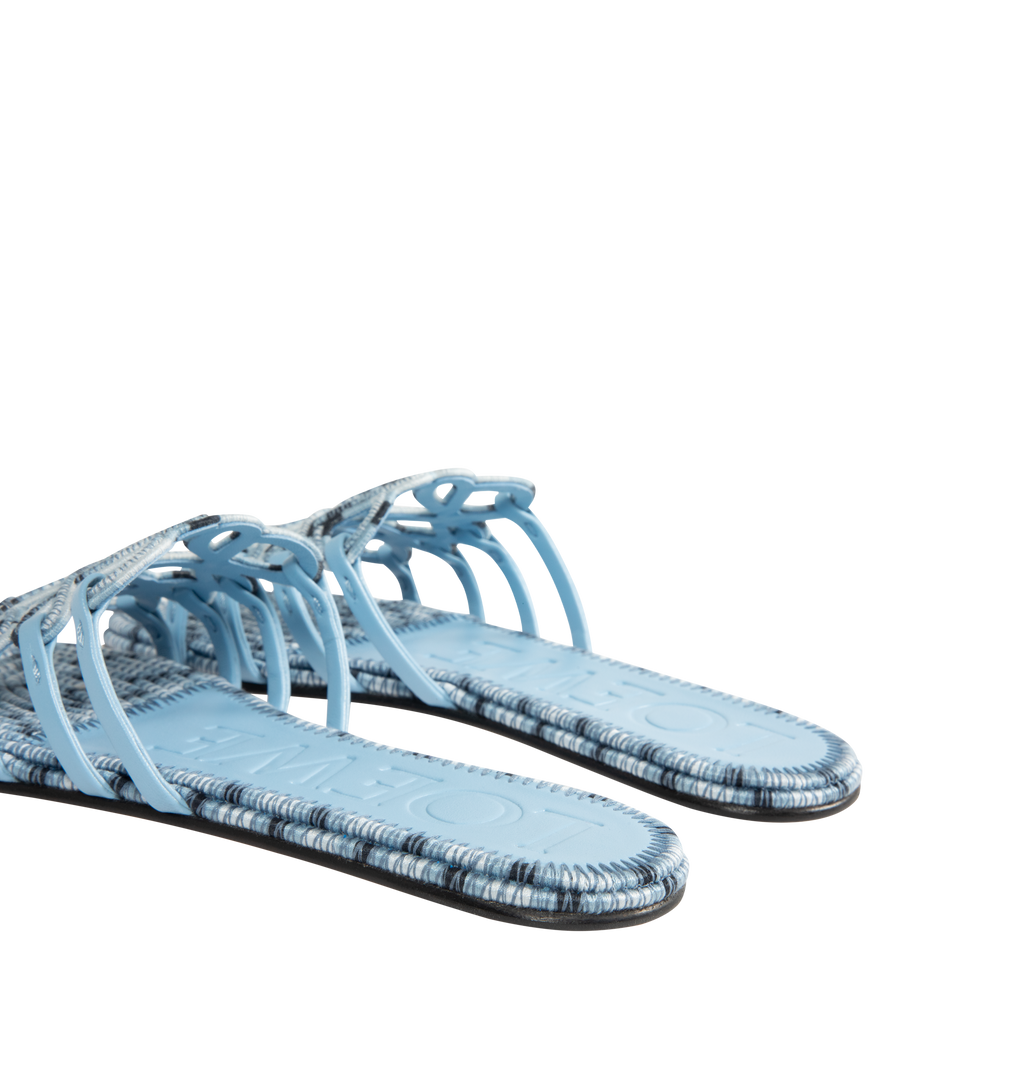 Embroidered Petal Anagram Slide Loewe – Гарантія оригінальності – детальний вид