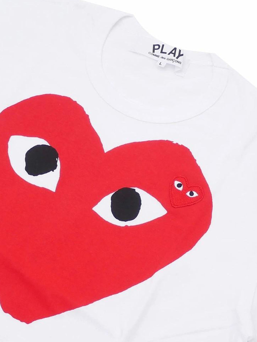 Оригінальна White T-Shirt With Big Red Heart Comme des garcons – детальний вид