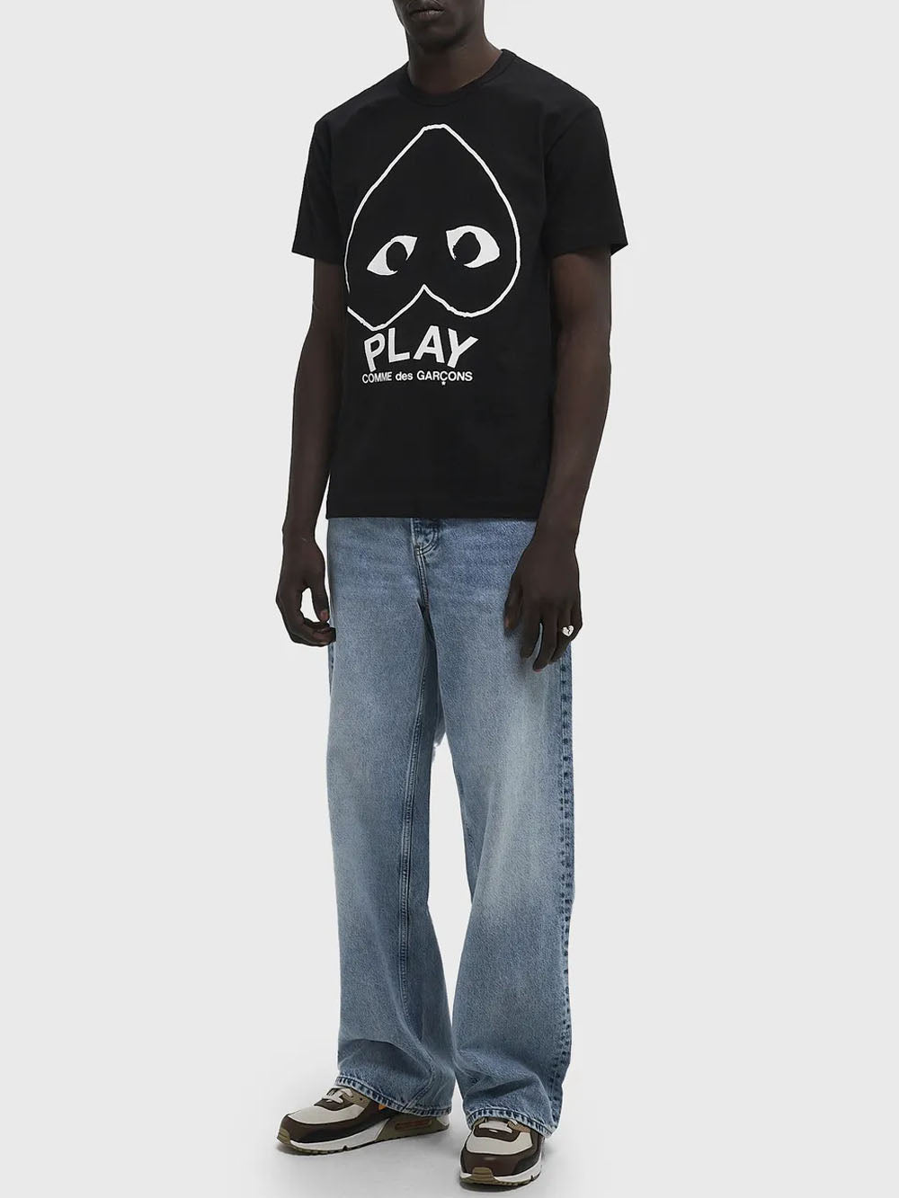 Black T-Shirt With Inverted Heart And Graphic Comme des garcons оригінал – Купити в Україні – вид ззаду