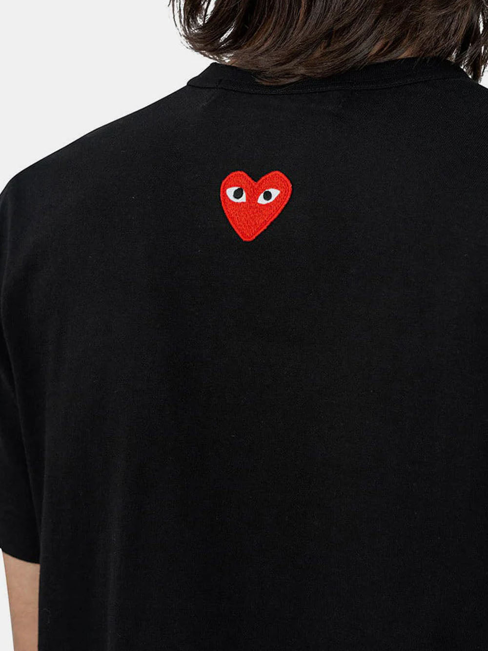 Оригінальна Black T-Shirt With Reverse Heart Comme des garcons – детальний вид