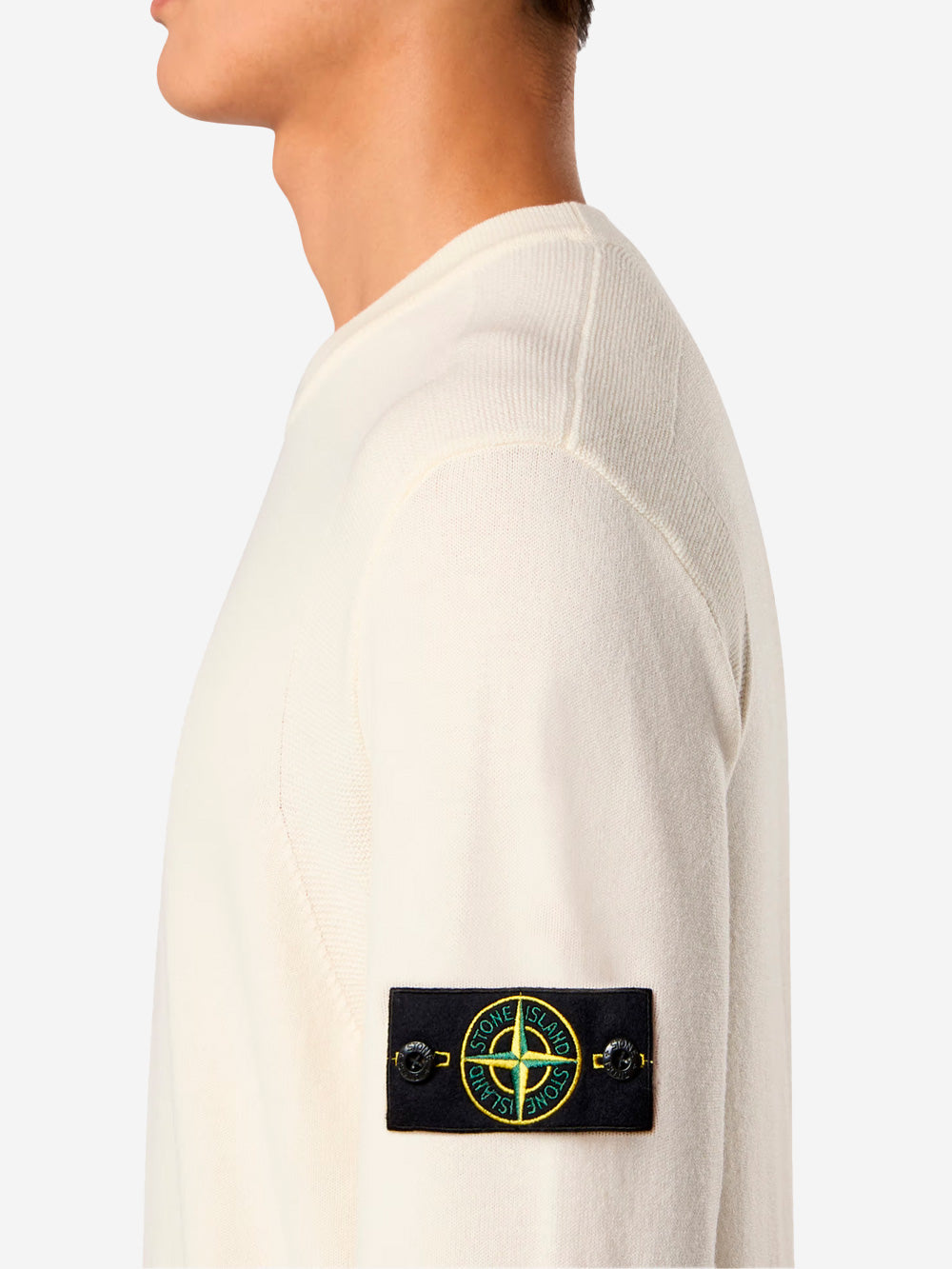 Оригінальна Ivory Backstitch Sweater With Badge Stone island – детальний вид