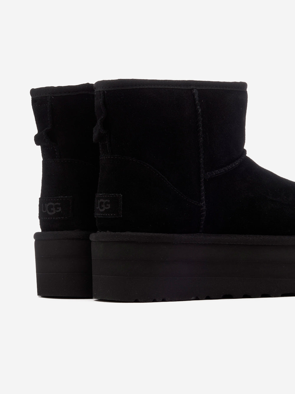 W Classic Mini Platform Black Boots Ugg оригінал – Купити в Україні – збільшений вид