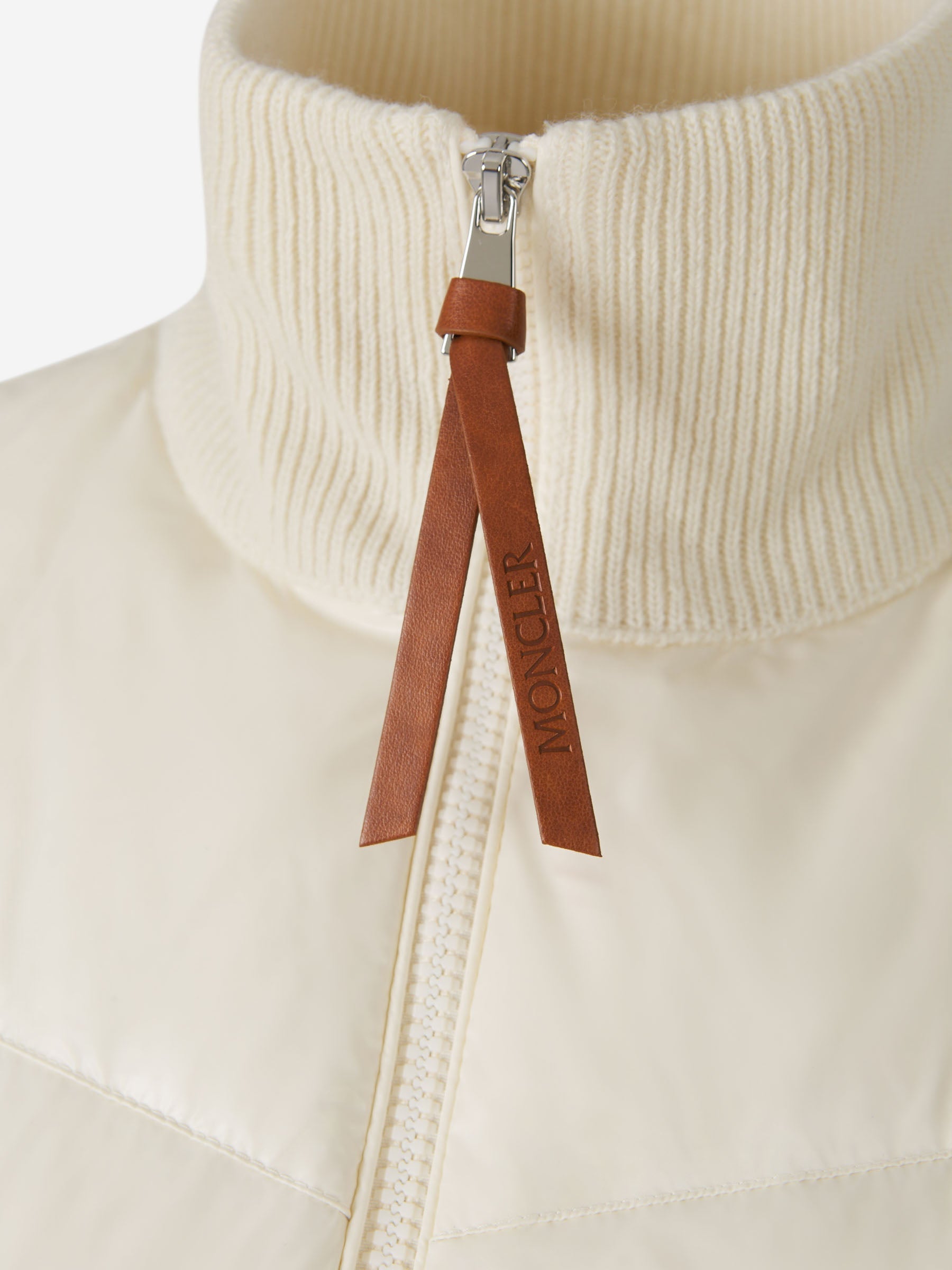 Logo Quilted Cardigan Moncler – Гарантія оригінальності – збільшений вид - MONCLER