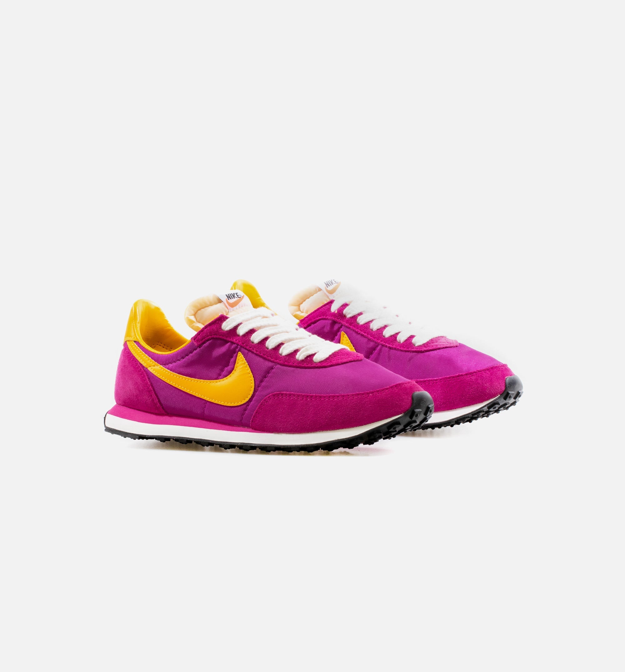 Оригінальна Waffle Trainer 2 Fireberry Mens Lifestyle Shoe Nike – вид ззаду
