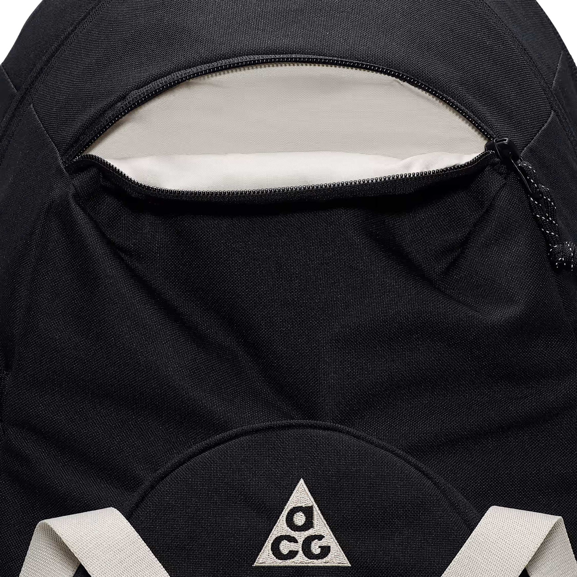 Daymax Backpack Nike оригінал – Купити в Україні – збільшений вид