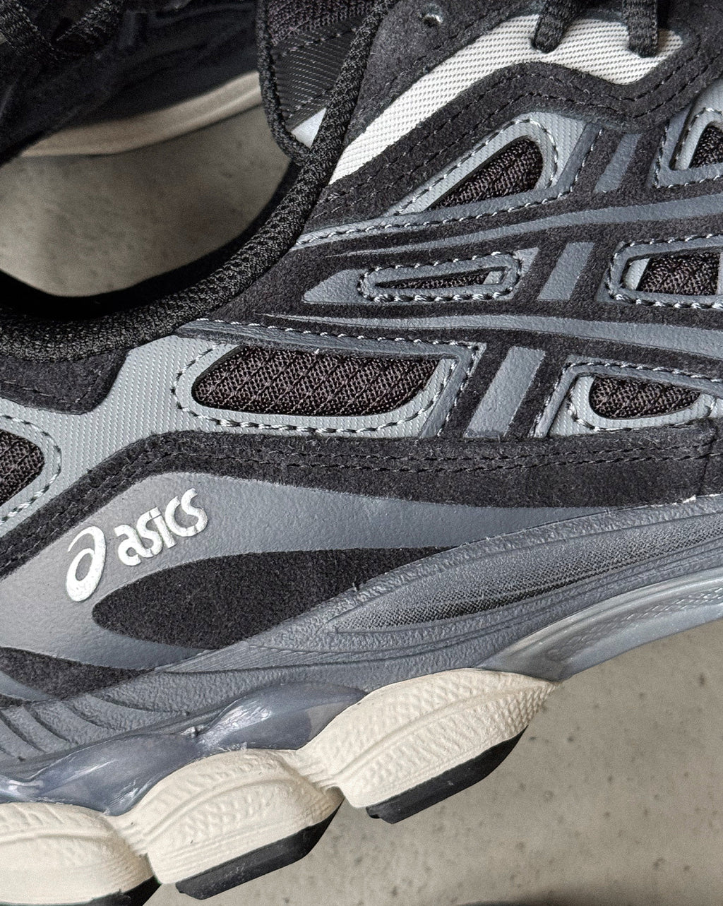 Gel Nyc Asics оригінал – Купити в Україні – вид ззаду