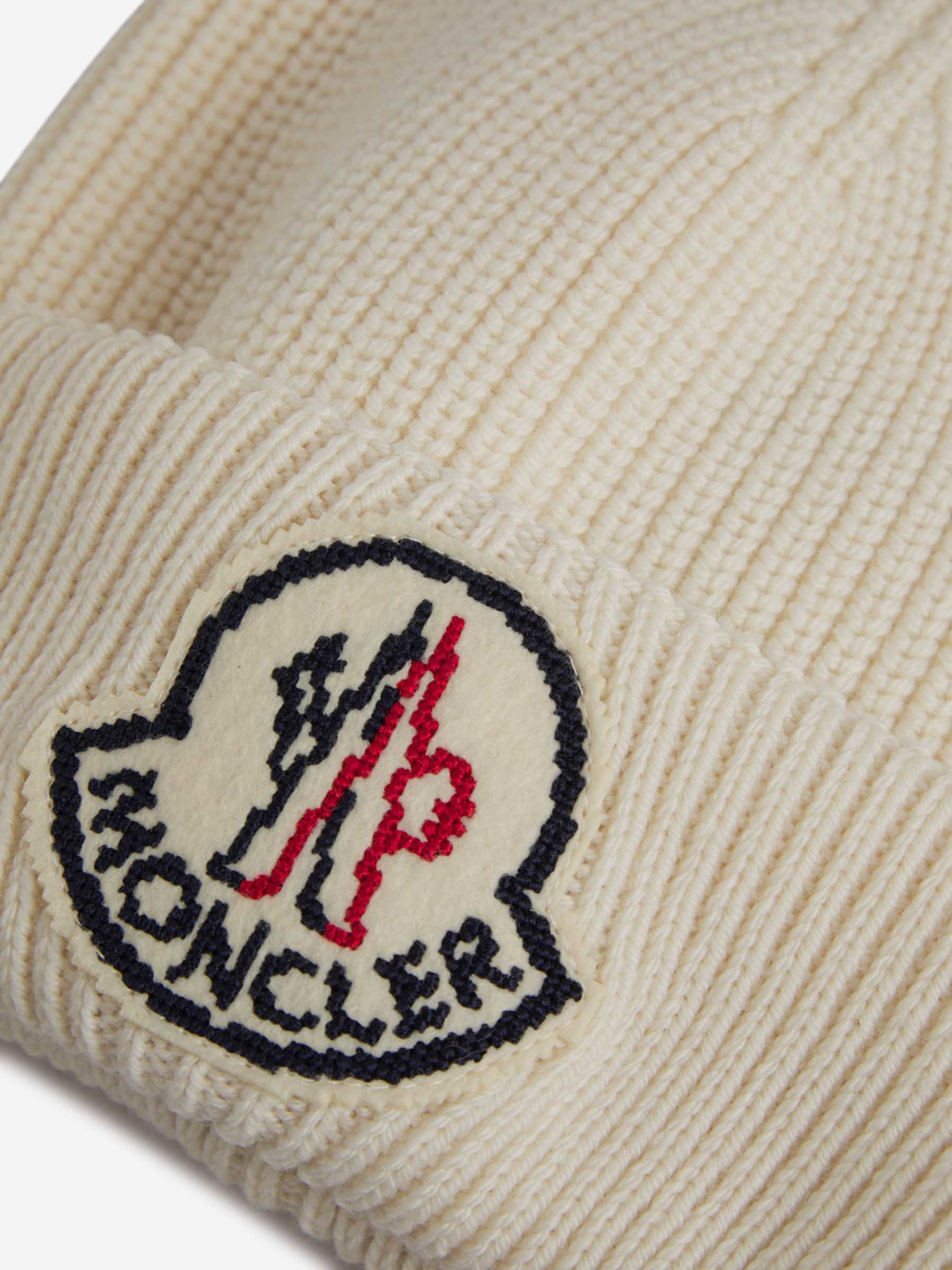 Logo Knitted Hat Moncler оригінал – Купити в Україні – вид ззаду - MONCLER