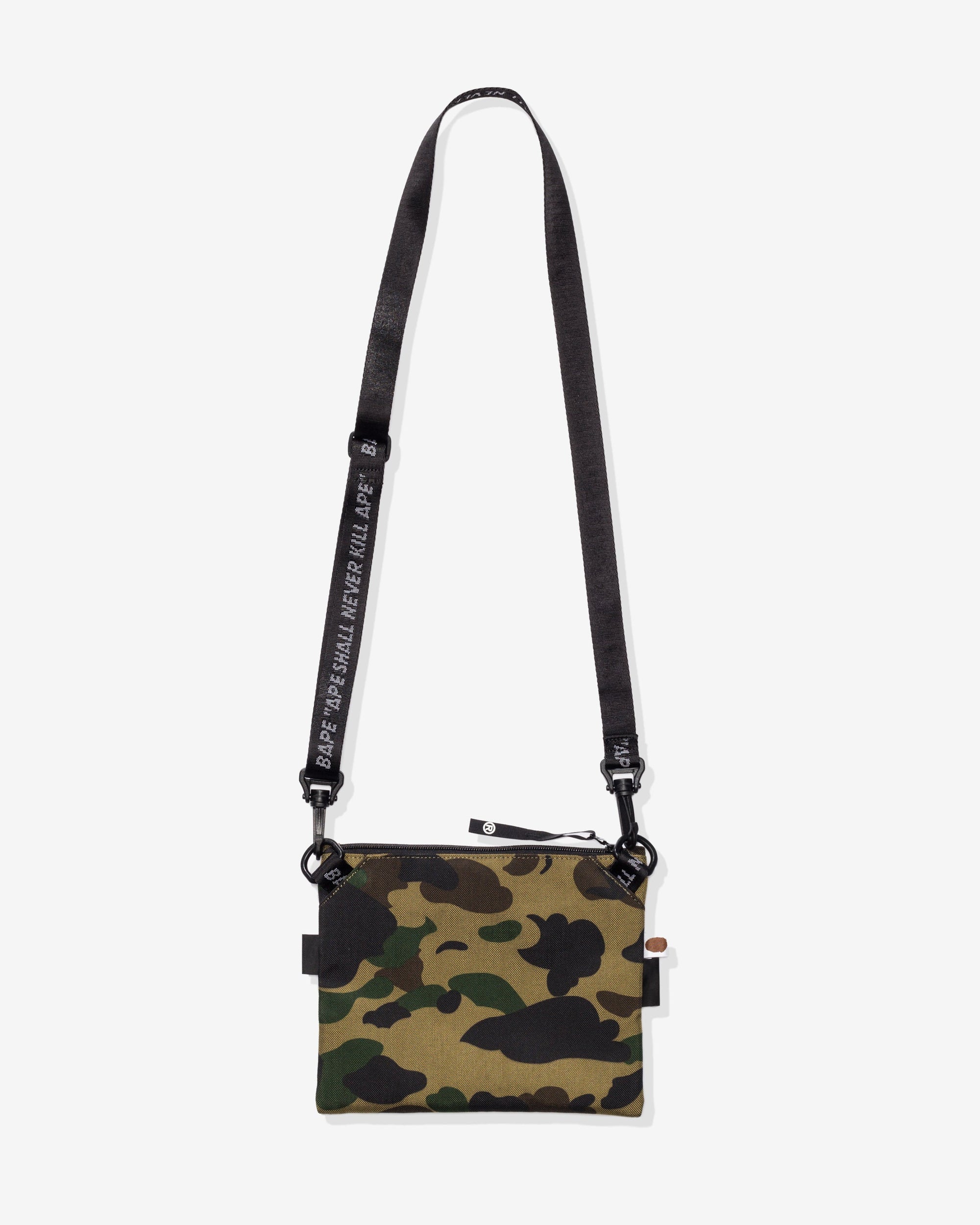 Оригінальна X Outdoor Products 1st Camo Mini Sh A bathing ape – вид ззаду