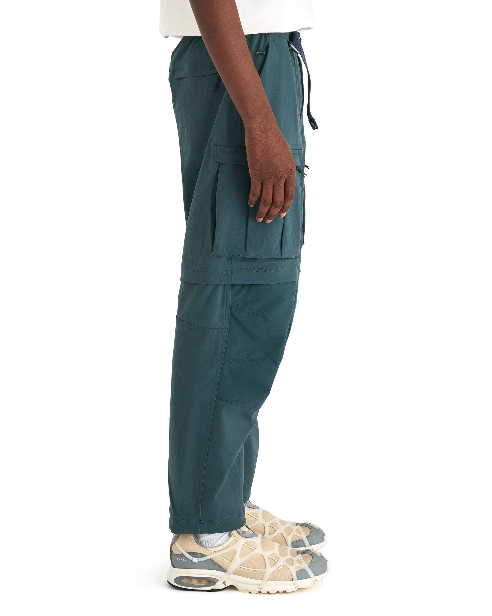 Оригінальна Acg Smith Summit Cargo Pants In Deep Jungle Nike – вид ззаду