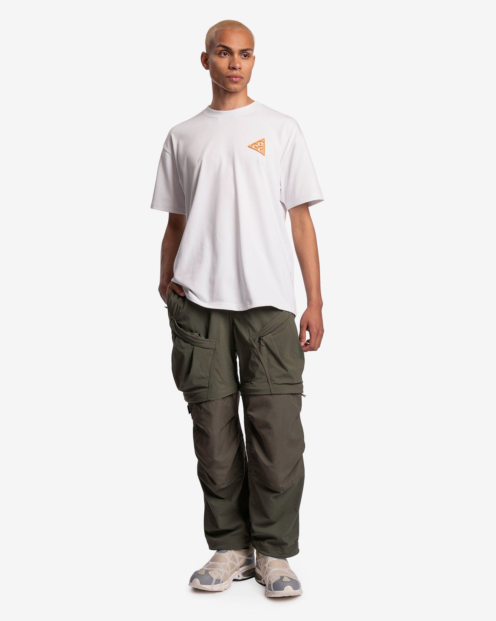 Acg Spiral Logo T-Shirt In White Nike оригінал – Купити в Україні – збільшений вид