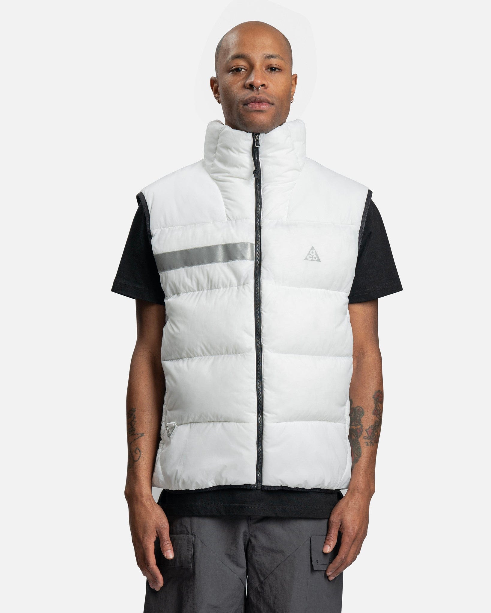 Оригінальна Acg Therma-Fit Airora Gilet In White Nike – боковий вид