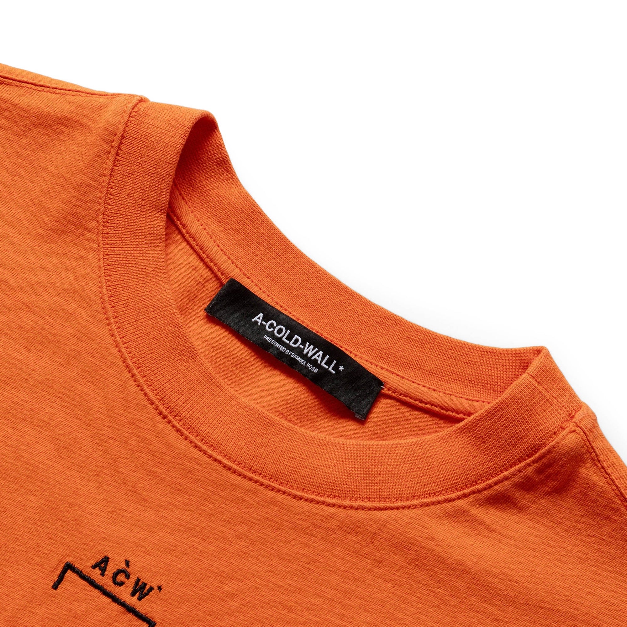 Оригінальна Essential T-Shirt A cold wall – вид ззаду