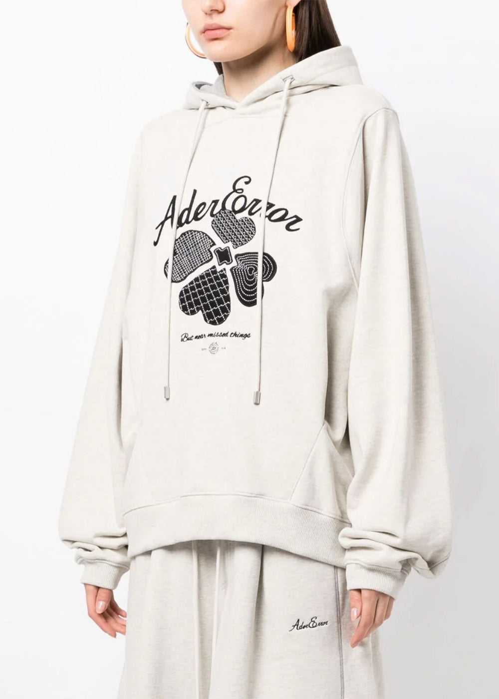 Оригінальна Beige Tever Logo-Embroidered Hoodie Ader error – детальний вид