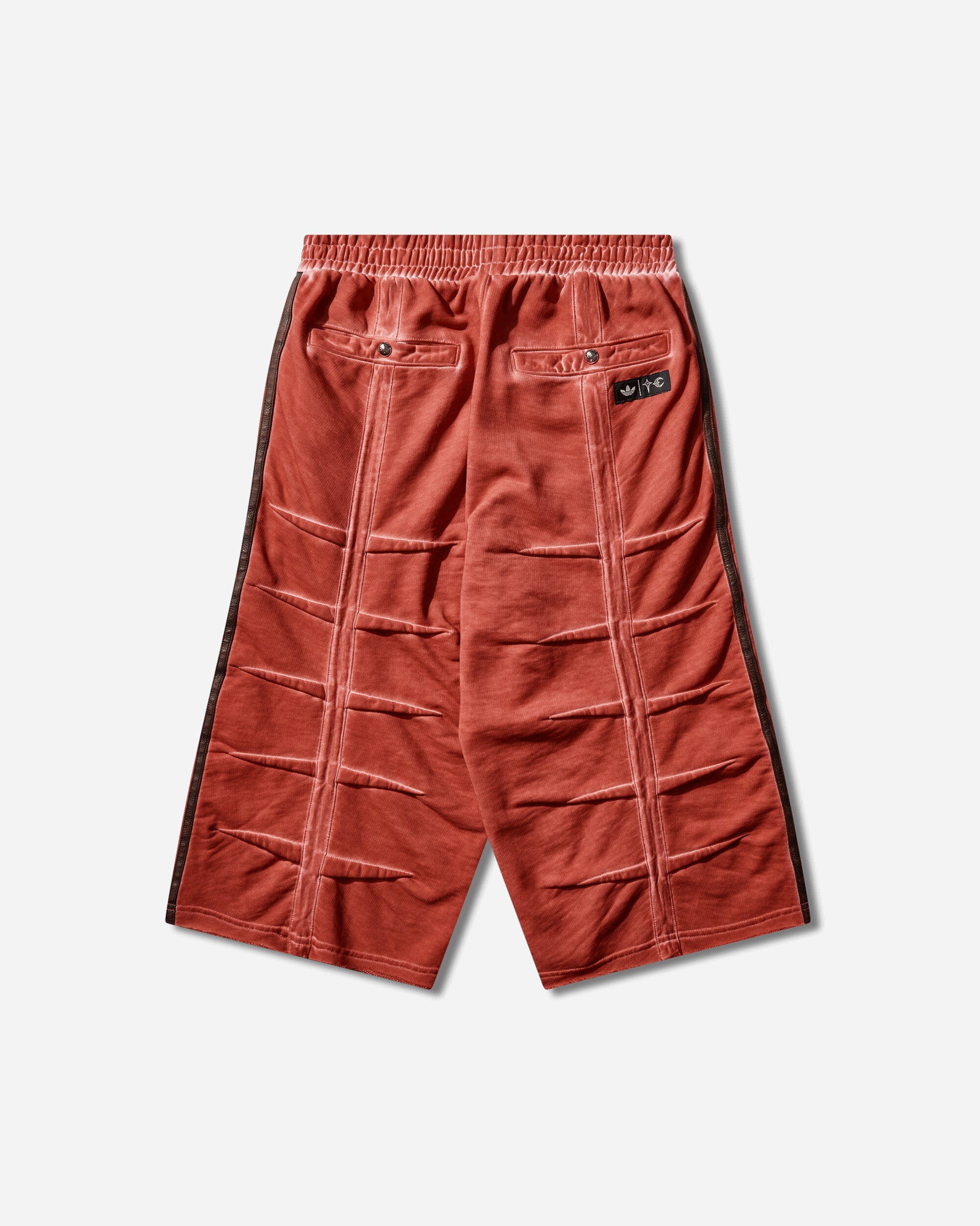 Mens Thug Club Sweat Jorts Power Red Adidas – Гарантія оригінальності – вид ззаду - ADIDAS