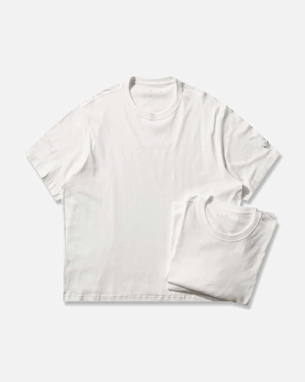 Bad Bunny 3 Pack Boxy T-Shirt Core White Adidas – Гарантія оригінальності – боковий вид