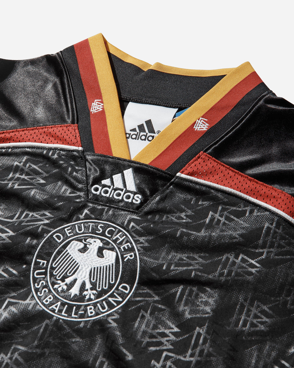 Mens Bringback Remixed Germany Jersey Black Adidas – Гарантія оригінальності – збільшений вид