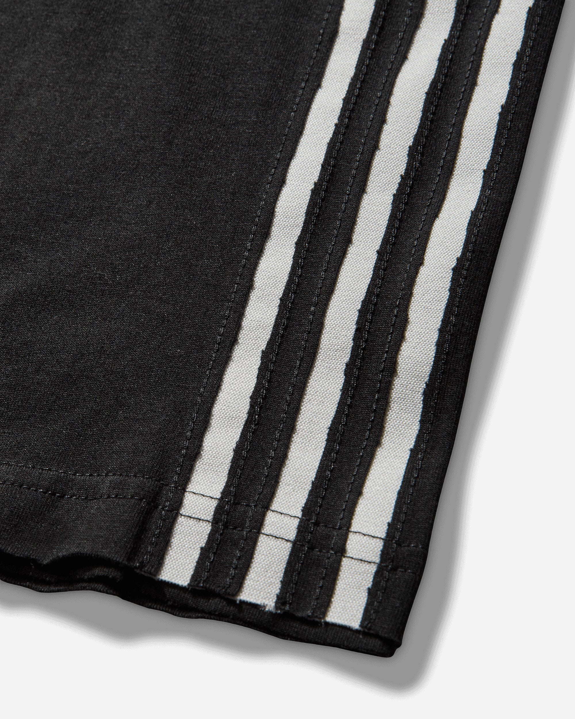 Y-3 Raw Edge 3-Stripes Longsleeve T-Shirt Black Adidas оригінал – Купити в Україні – детальний вид