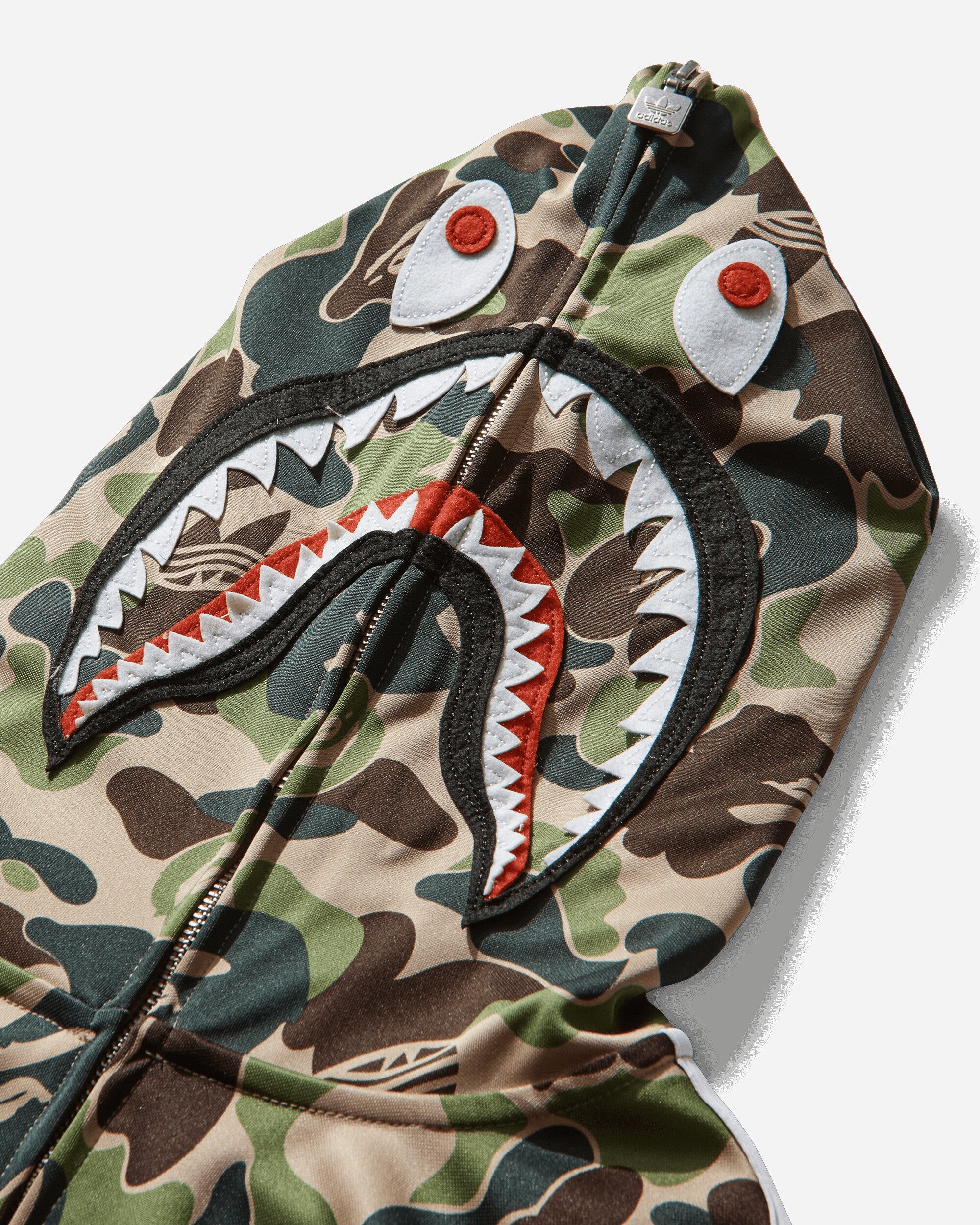 Оригінальна Bape Shark Track Hoodie Crew Green Adidas – детальний вид