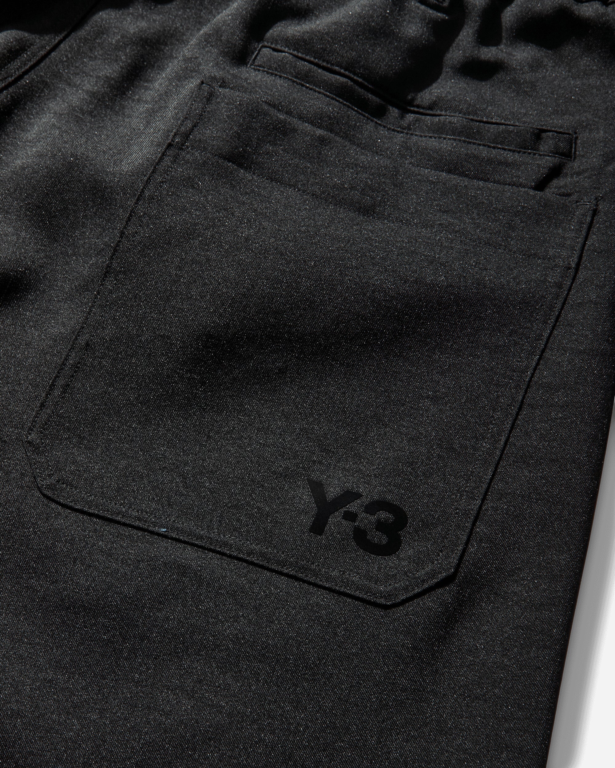 Y-3 Sport Uniform Pleated Shorts Black Adidas – Гарантія оригінальності – збільшений вид - ADIDAS