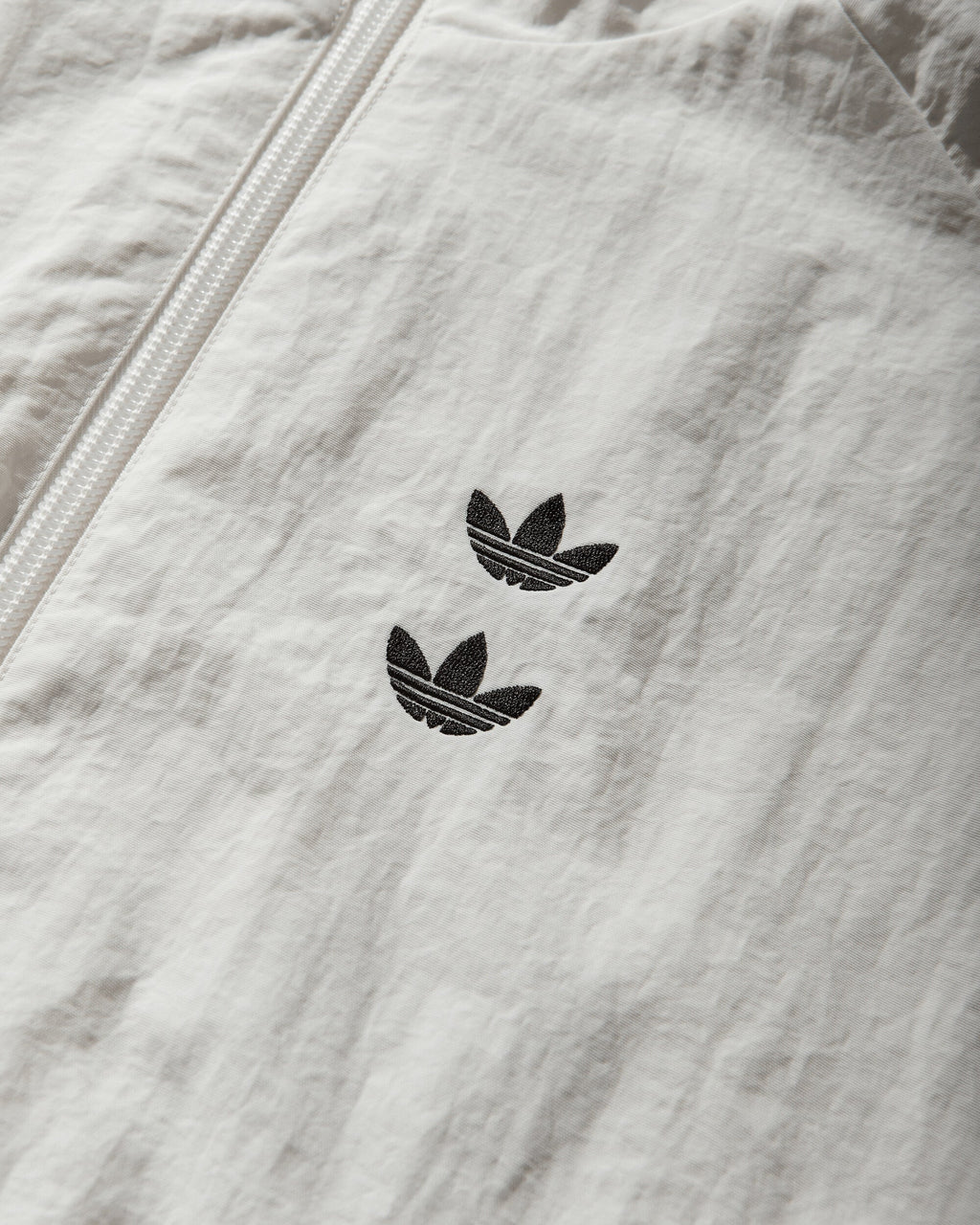 Mens Woven Track Jacket Off White Adidas – Гарантія оригінальності – збільшений вид