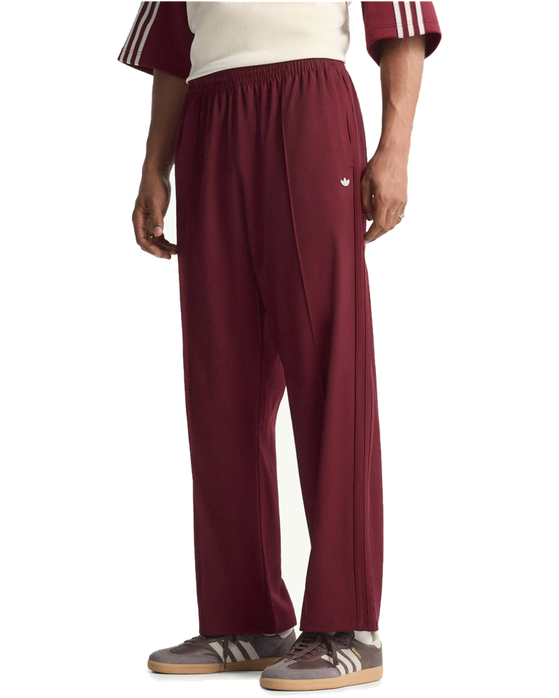 Оригінальна Baggy Trackpants Adidas