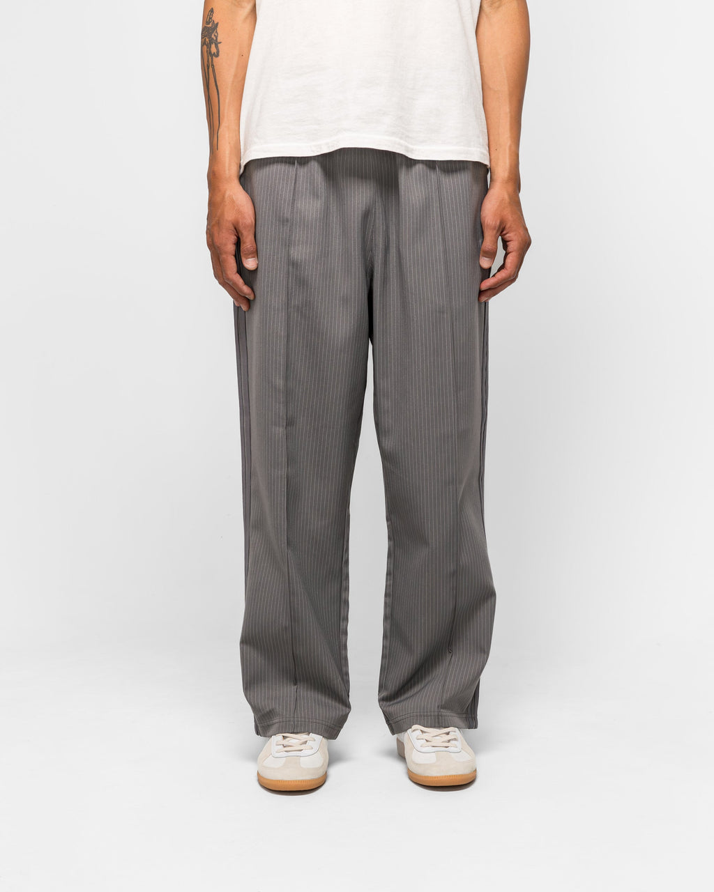 Оригінальна Firebird Track Pant Adidas – вид ззаду