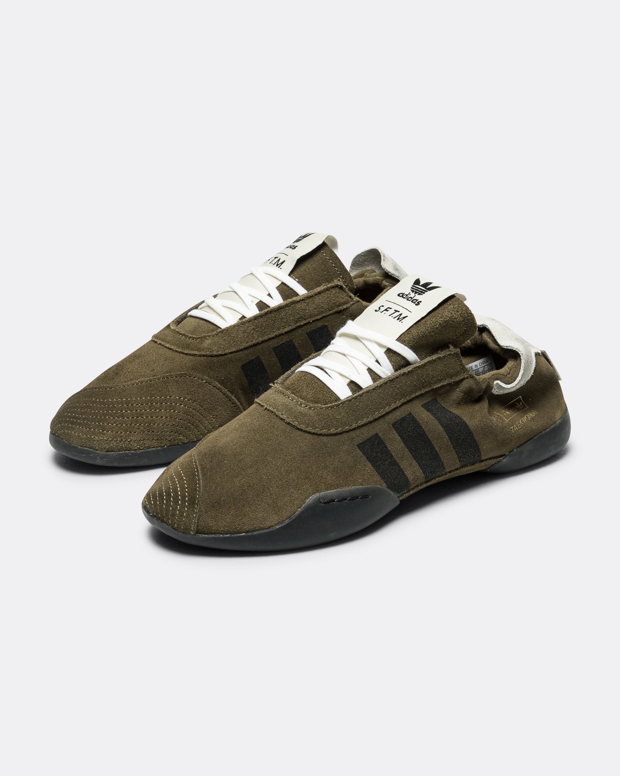 Adidas Footwear оригінал | Швидка доставка Україна – вид ззаду - ADIDAS