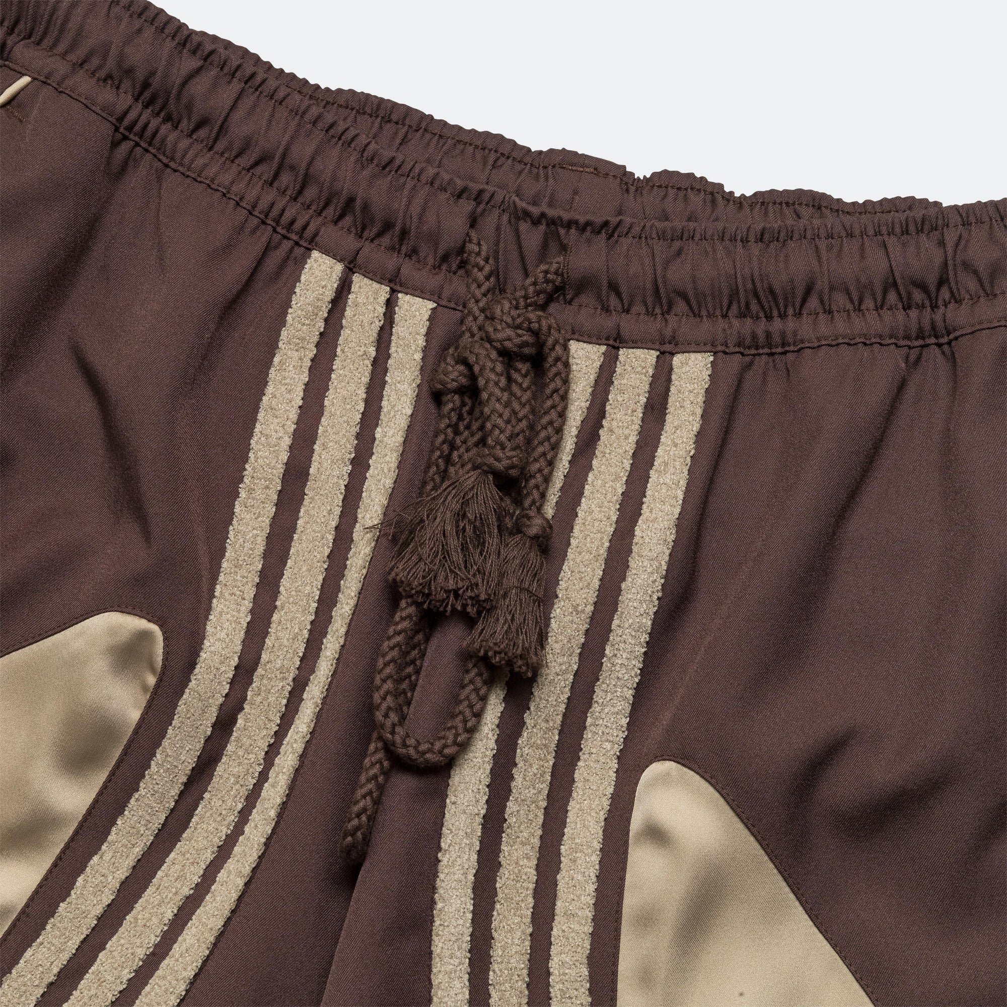 Woven Track Pant X Sftm Adidas оригінал – Купити в Україні – детальний вид - ADIDAS