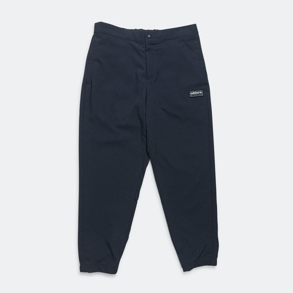 Оригінальна Salesbury Spzl Pant Adidas – боковий вид