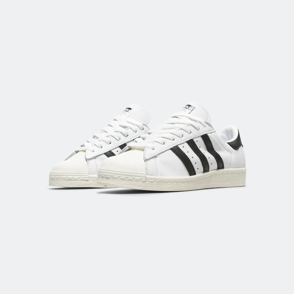 Superstar 82 Adidas оригінал – Купити в Україні – вид ззаду
