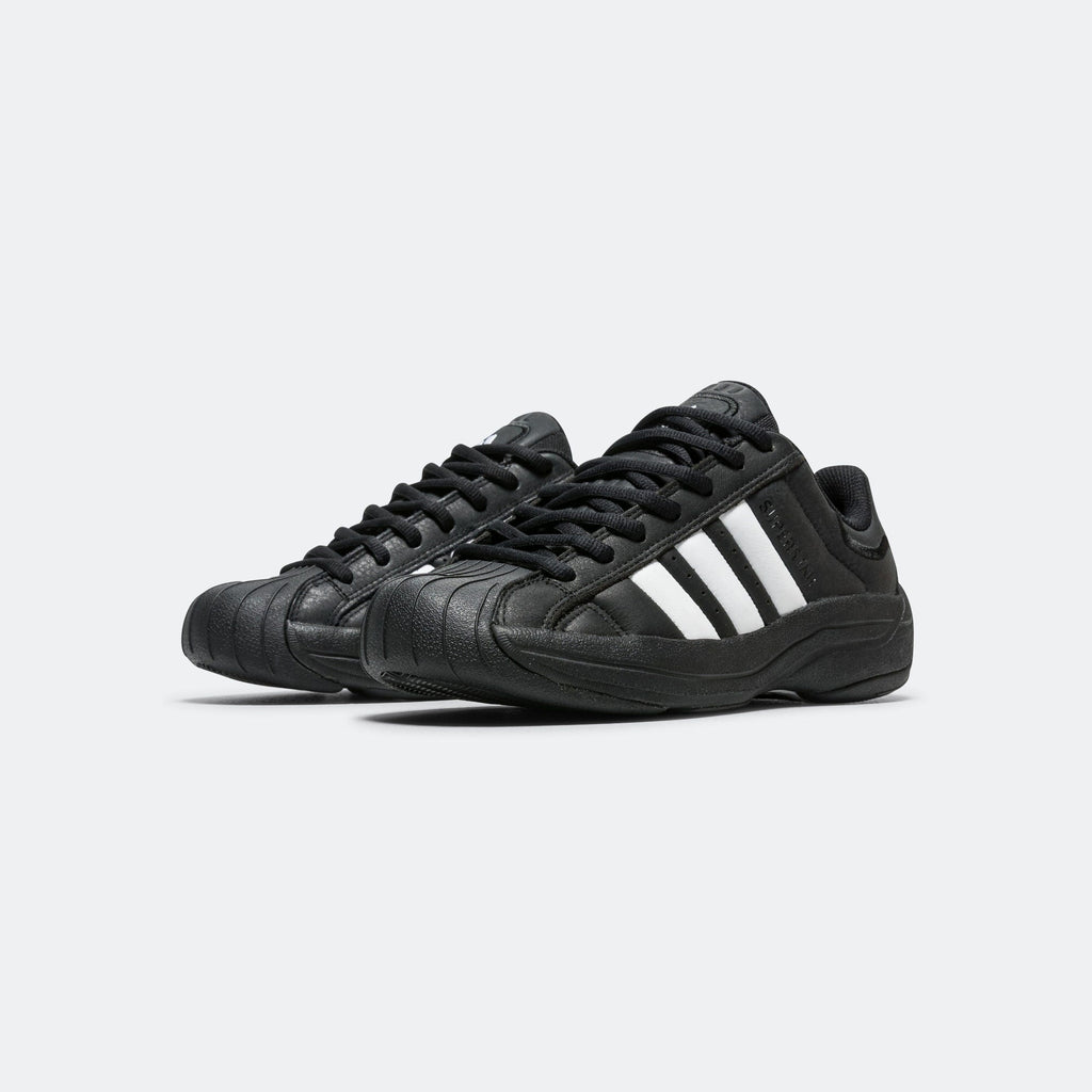 Оригінальна Superstar Millennium Adidas – вид ззаду