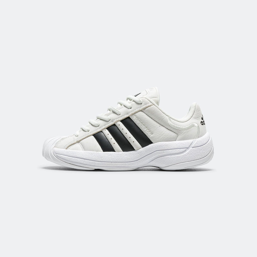 Оригінальна Superstar Millennium Adidas – боковий вид