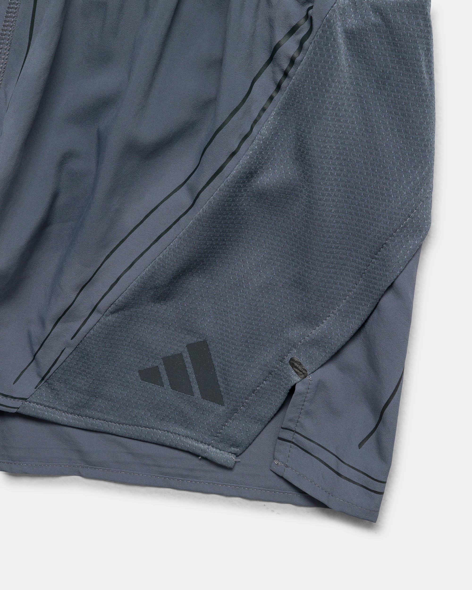Womens Adi365 Running Shorts X Sftm Adidas оригінал – Купити в Україні – вид ззаду - ADIDAS