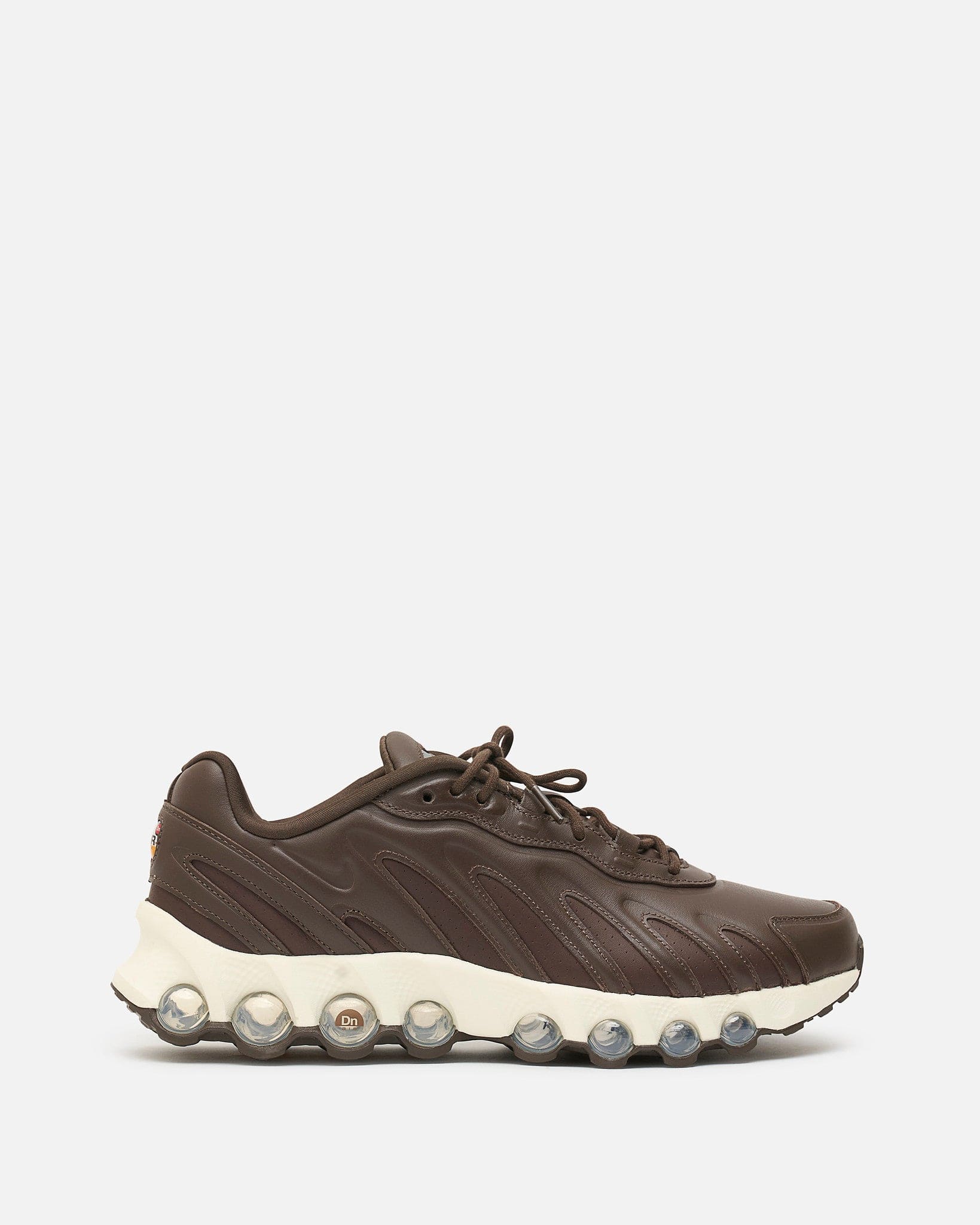 Air Max Dn8 In Baroque Brown Nike оригінал – Купити в Україні – боковий вид