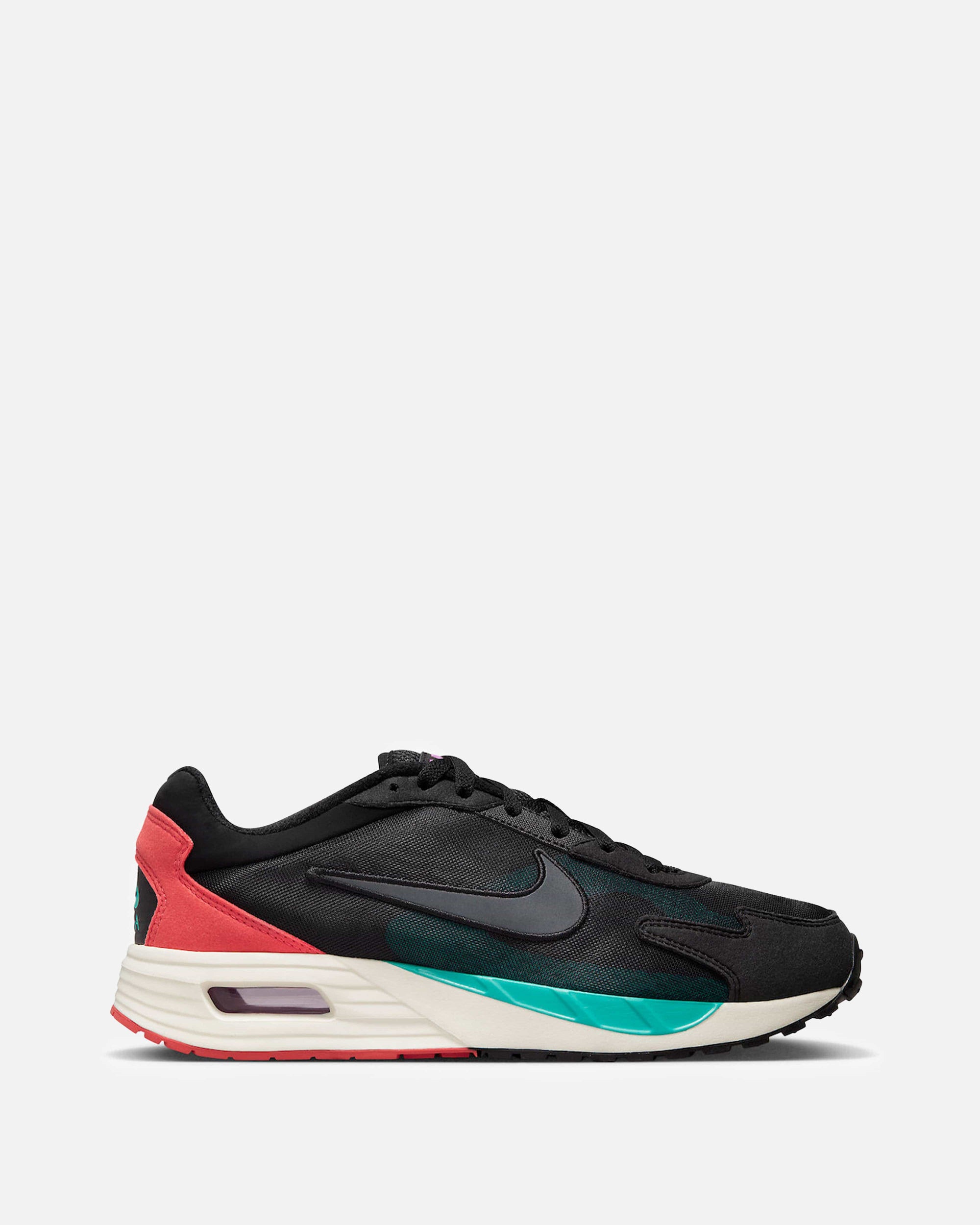 Nike Footwear оригінал | Швидка доставка Україна – боковий вид