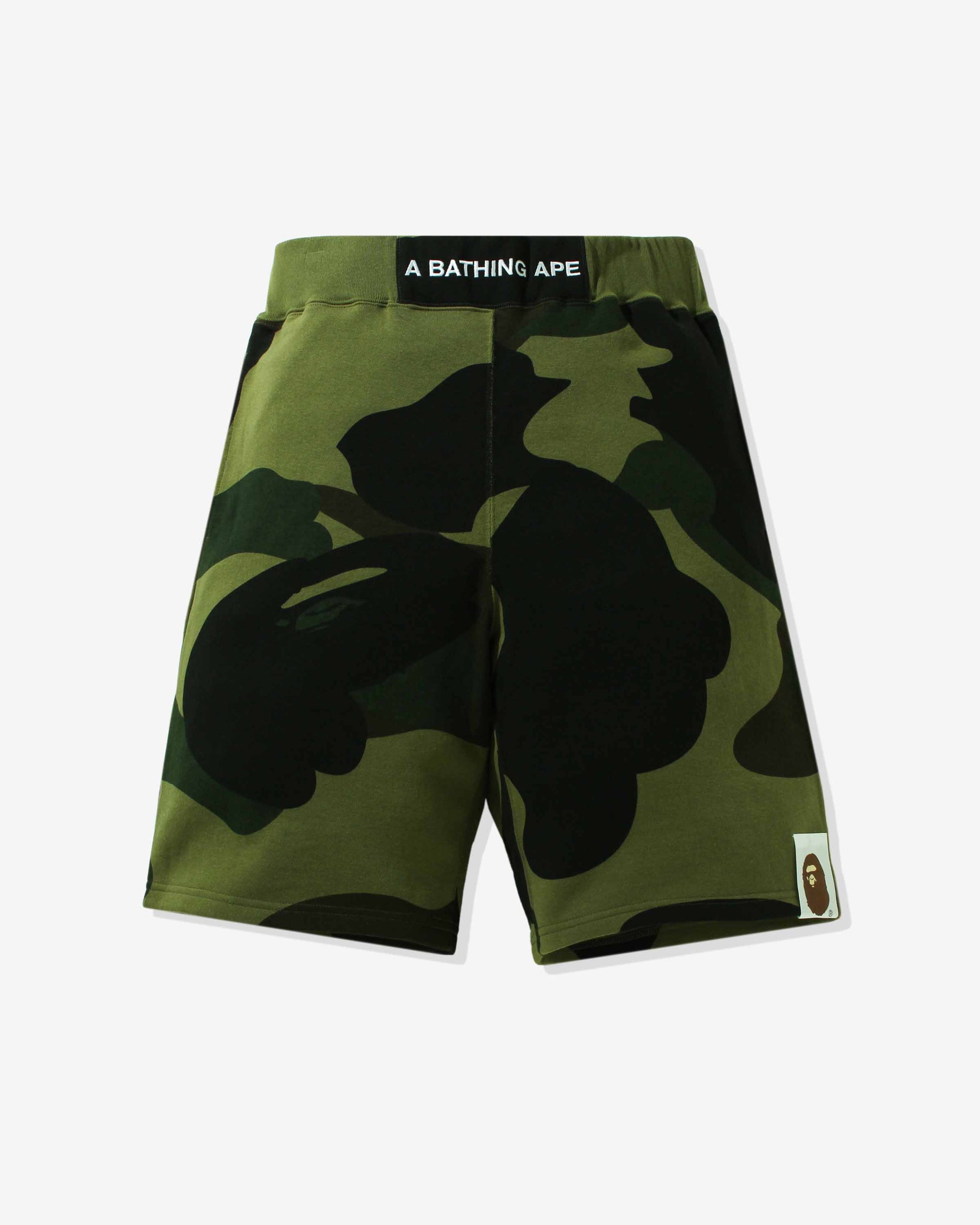 Giant 1st Camo Wide Fit Sweat Shorts A bathing ape оригінал – Купити в Україні – боковий вид