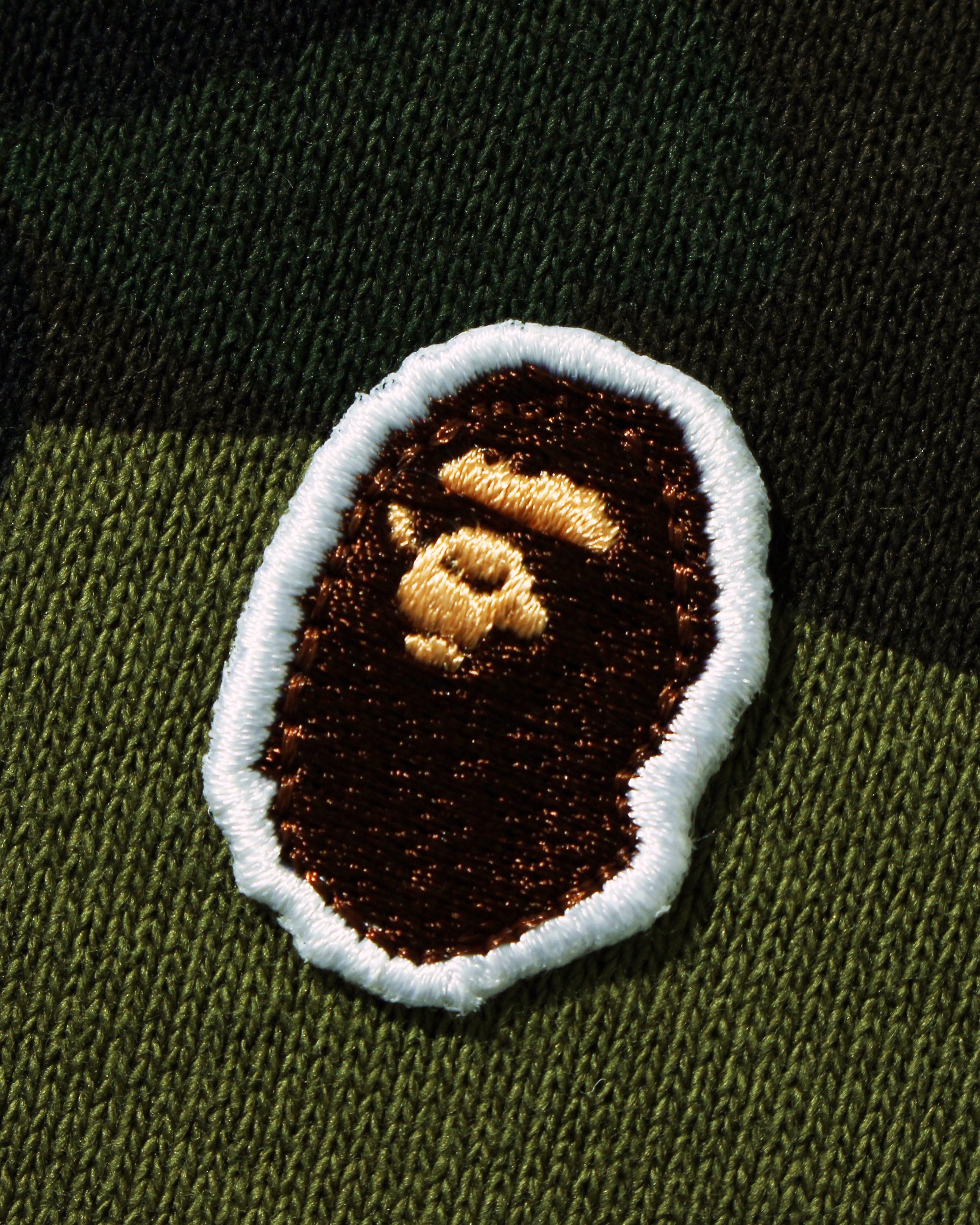 1st Camo One Point Pullover Hoodie A bathing ape оригінал – Купити в Україні – вид ззаду