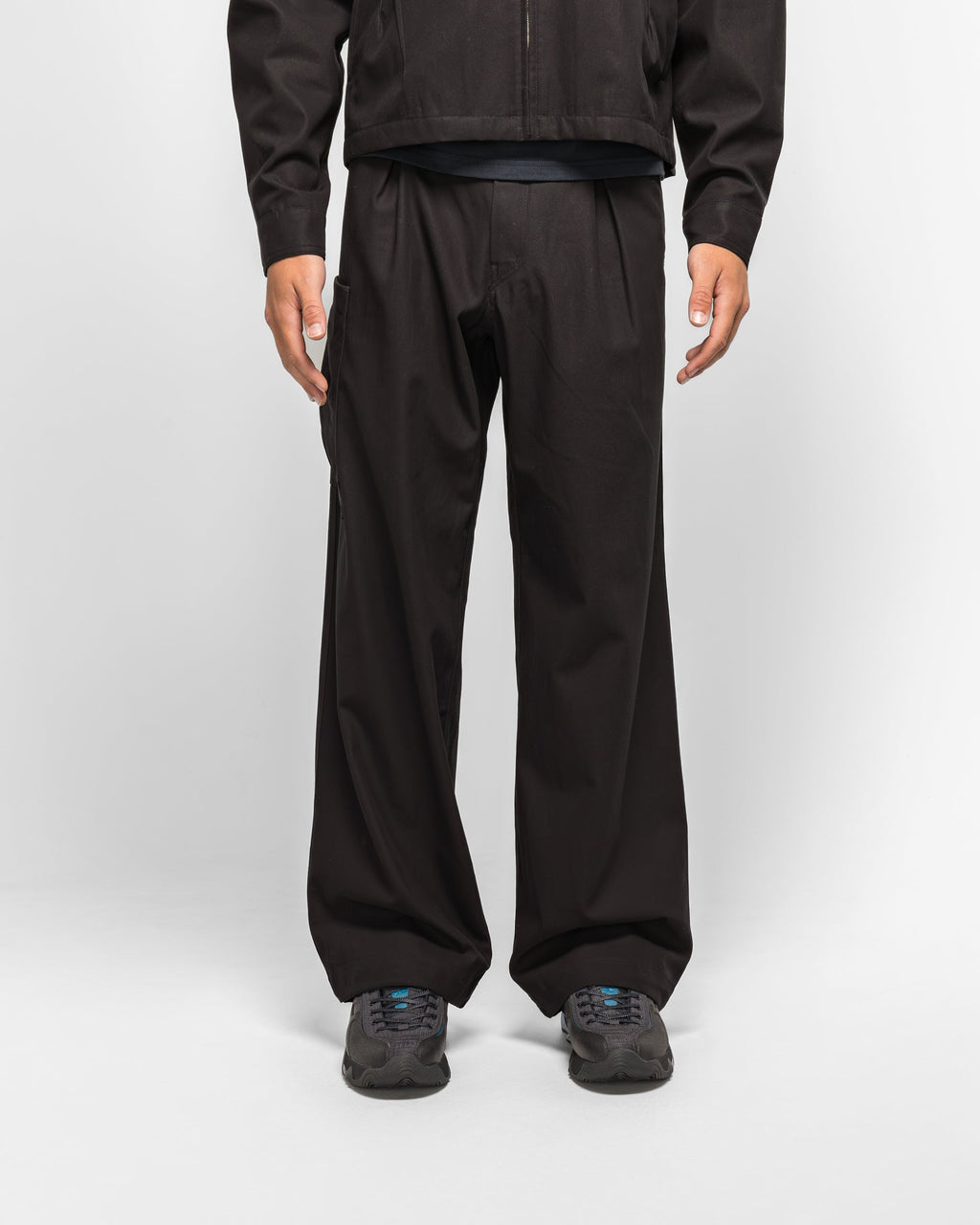 Mirbelioids Trousers Asics – Гарантія оригінальності – вид ззаду