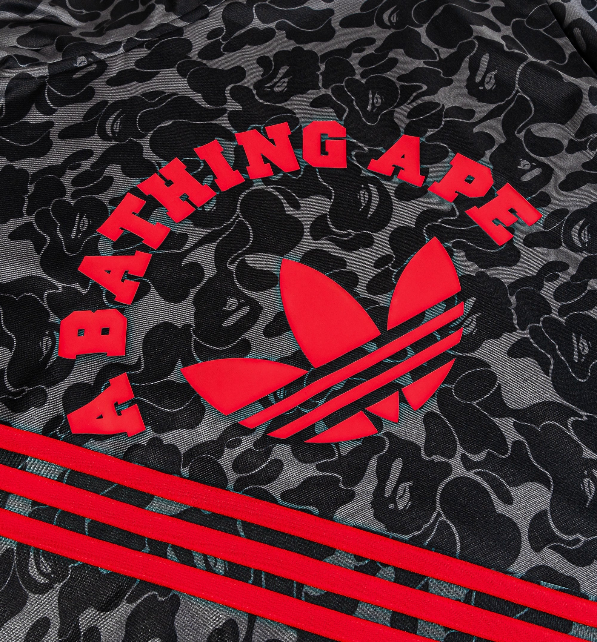 Оригінальна Bape X Adidas All Over Print Mens Track Top Adidas – вид ззаду - ADIDAS
