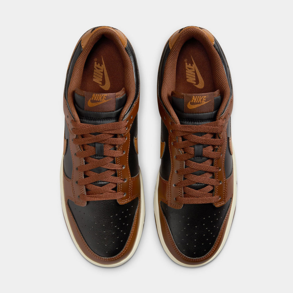 Оригінальна Dunk Low Mens Lifestyle Shoes Nike – вид ззаду