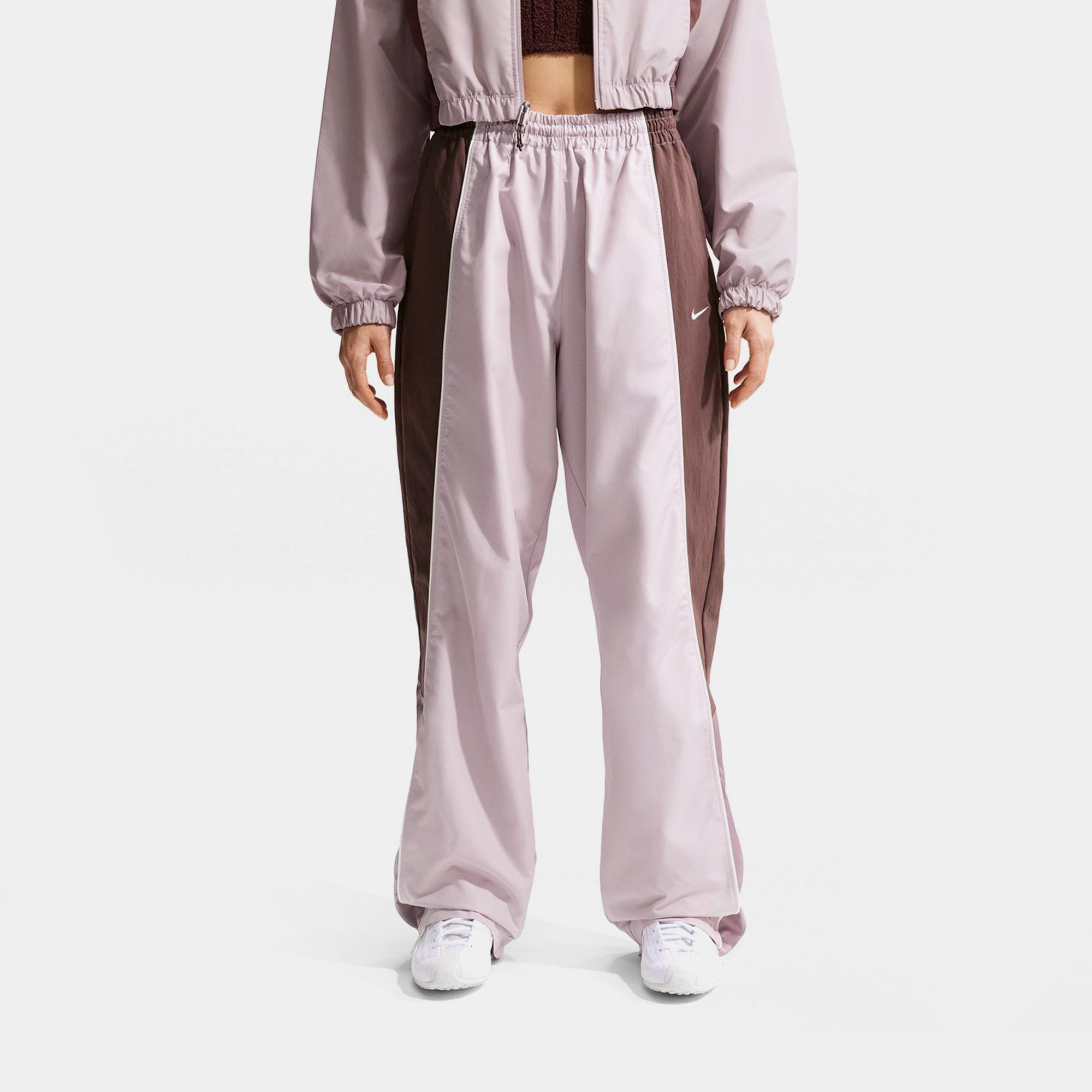 Nsw Oversized MID Rise Track Womens Pants Nike оригінал – Купити в Україні – боковий вид