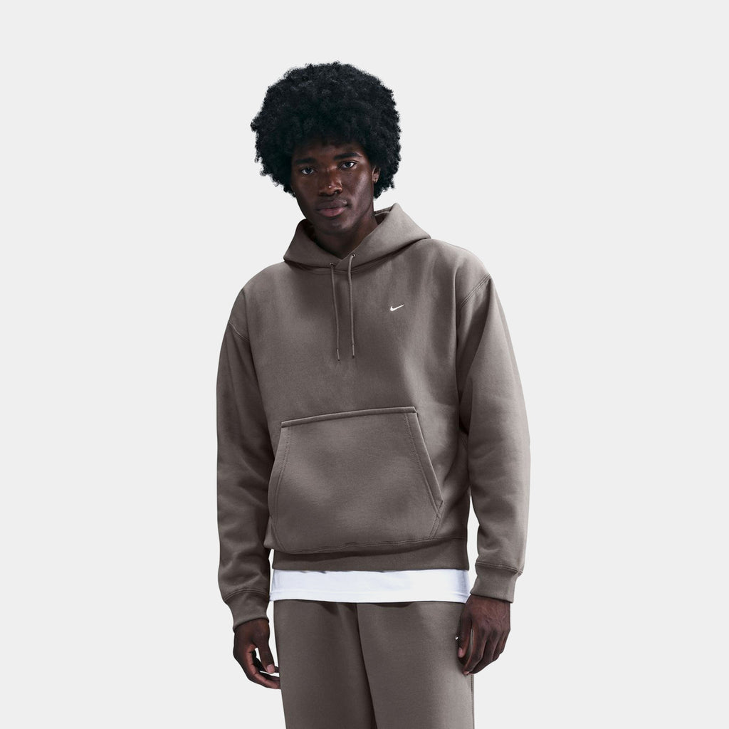 Оригінальна Solo Swoosh Pullover Mens Hoodie Nike – боковий вид