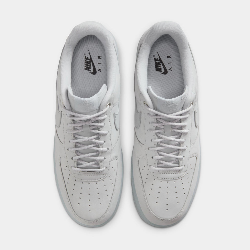Оригінальна Air Force 1 07 Wb Mens Lifestyle Shoes Nike – вид ззаду