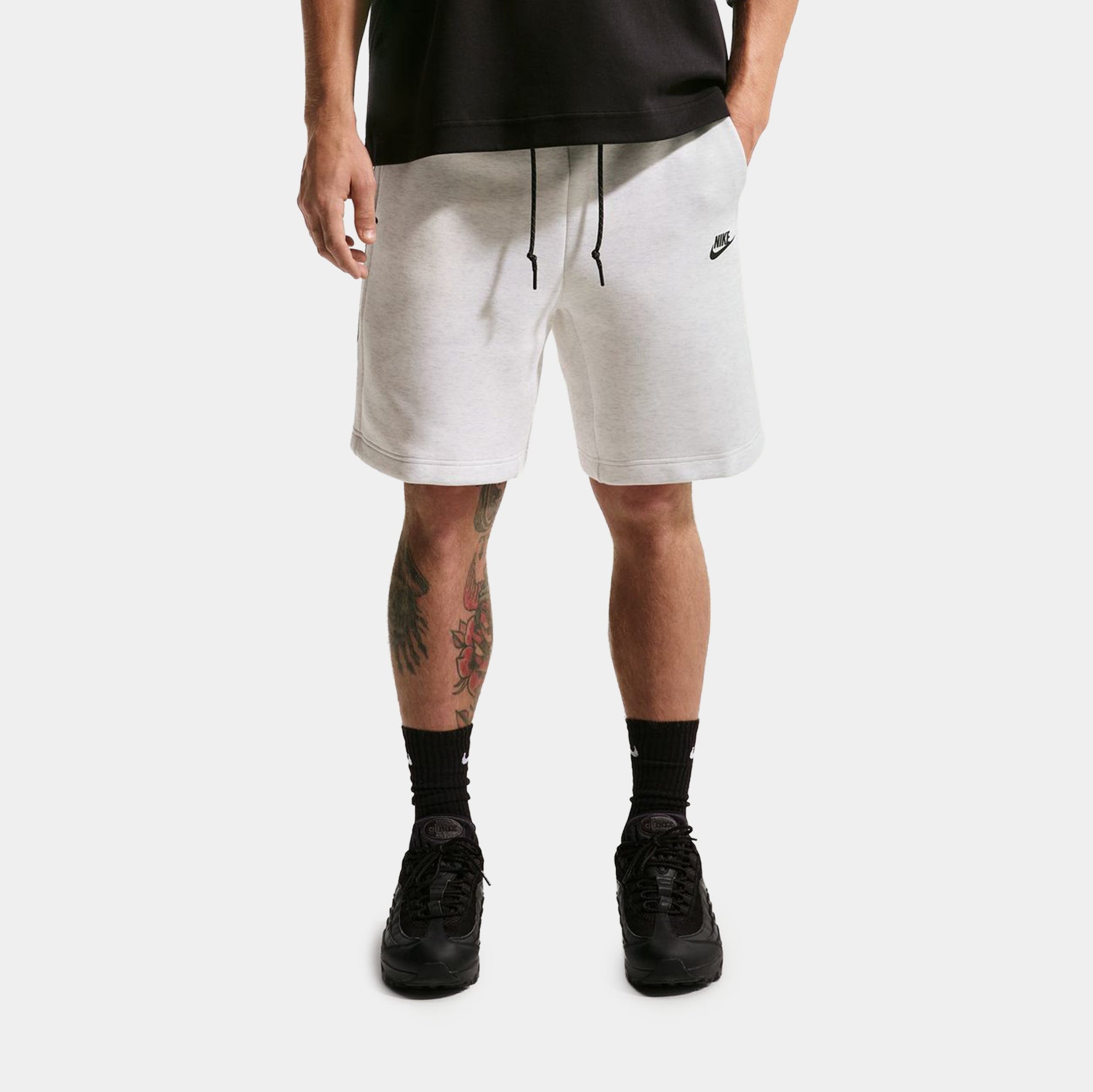 Оригінальна Tech Fleece Mens Shorts Nike – боковий вид