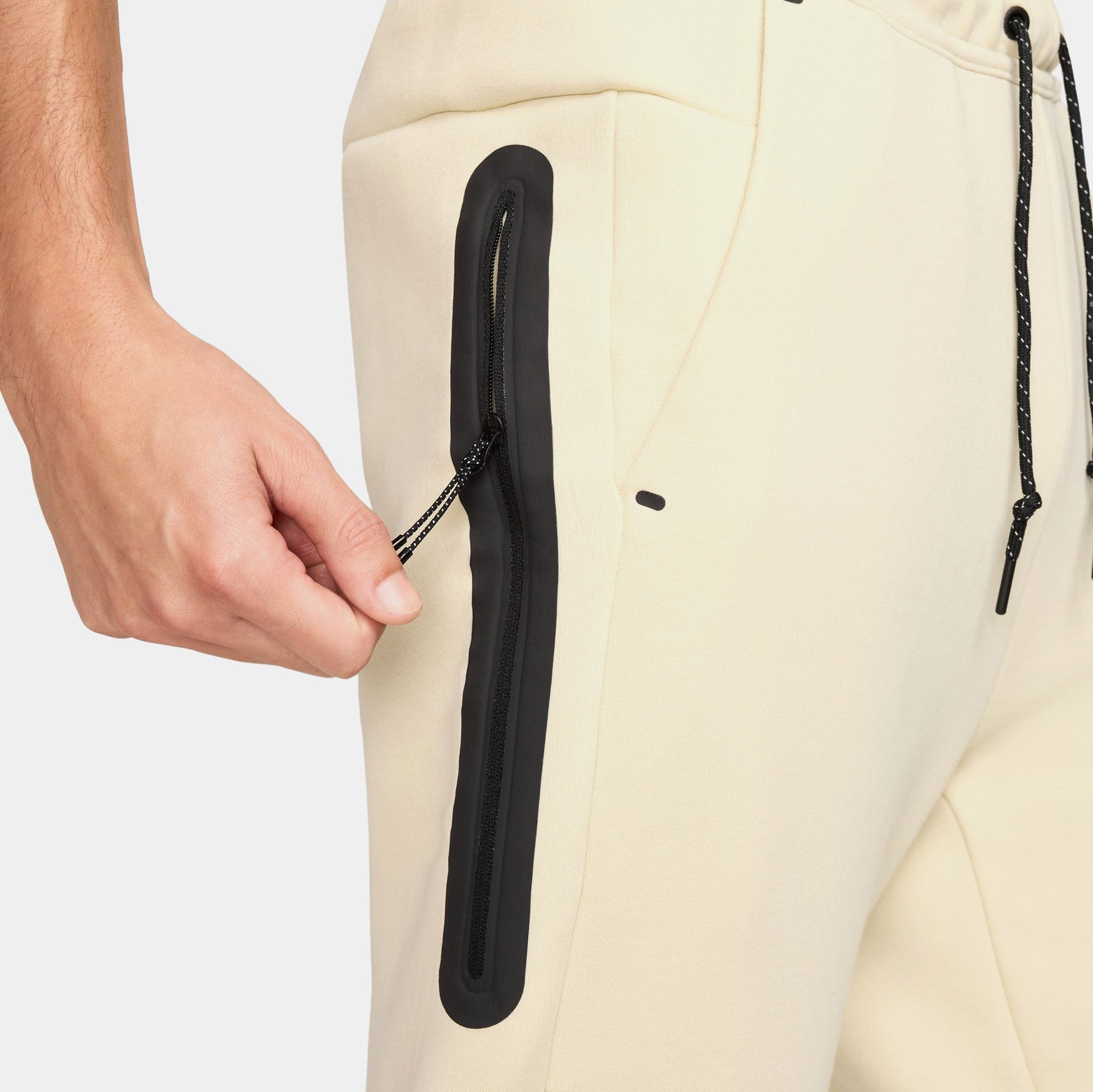 Оригінальна Tech Fleece Jogger Mens Pants Nike – детальний вид