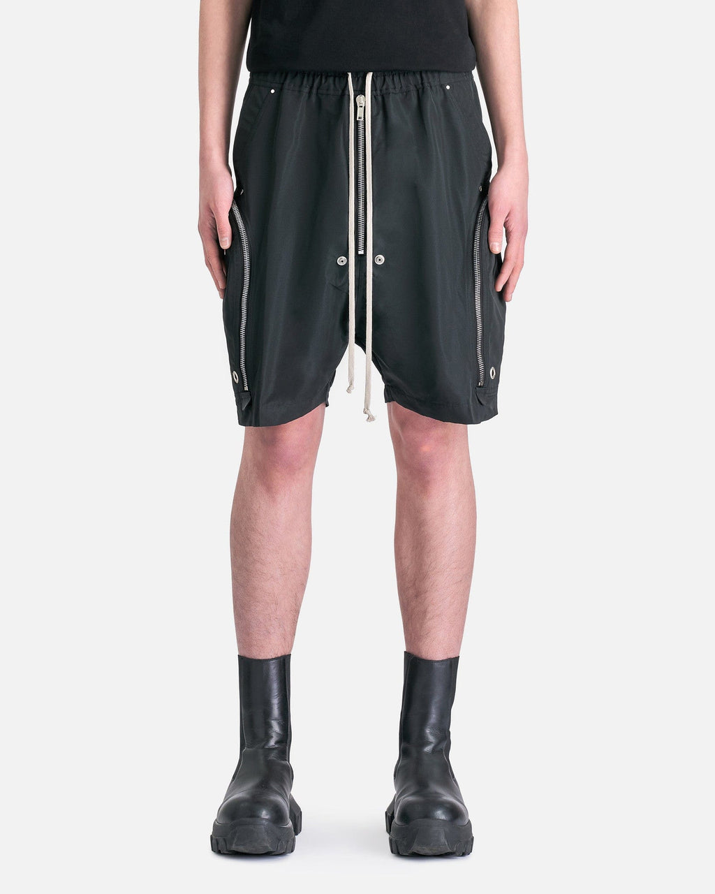 Оригінальна Bauhaus Bela Shorts In Black Rick owens – боковий вид